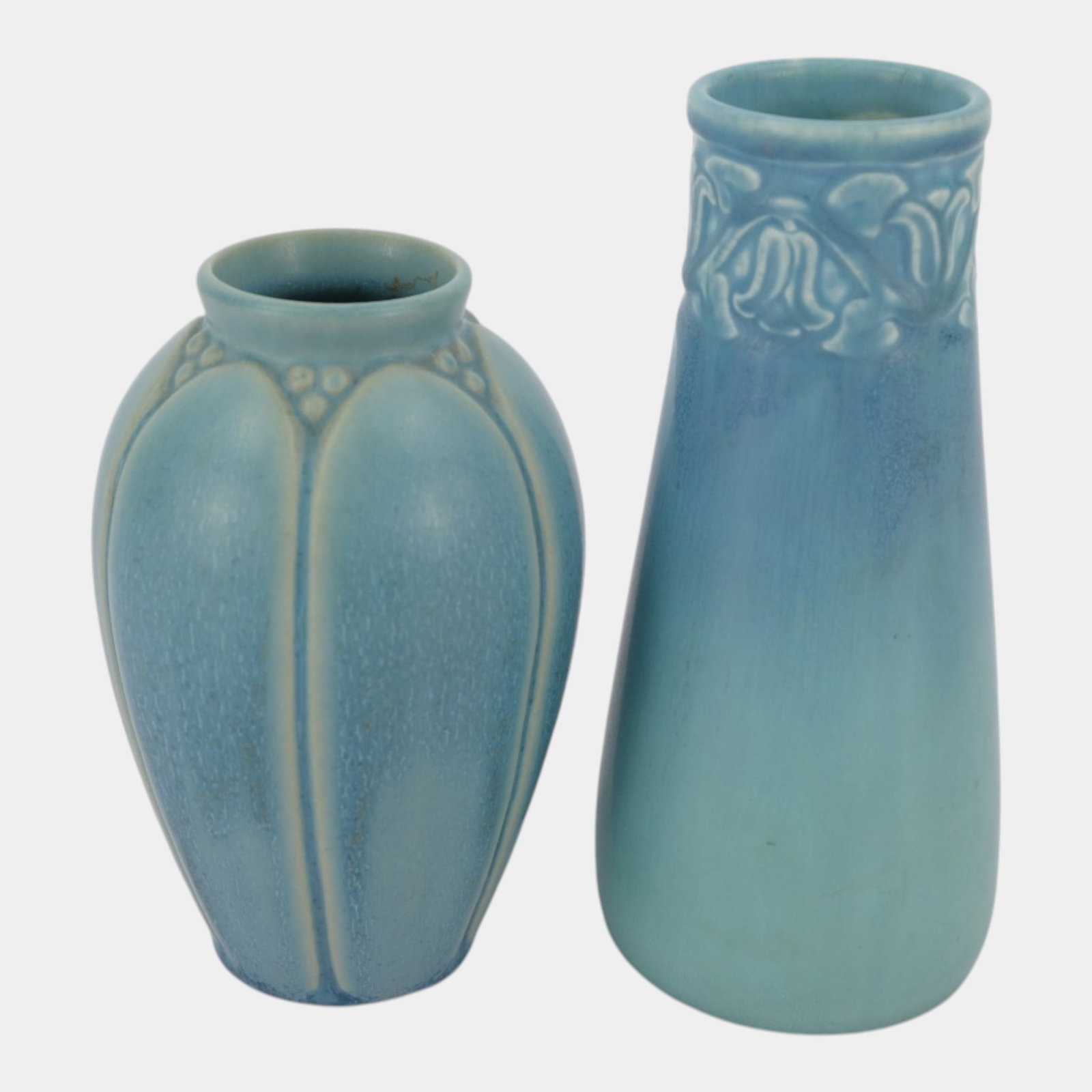 Rookwood 1928 -1929 Vintage Arts And Crafts Pottery Blue Ceramic Vases 2111 2088: Professional, fast, and affordable in house shipping available for all items. For higher resolution images please visit bid.craftedauctions.com Rookwood 1928 -1929 Vintage Arts And Crafts Pottery Blue