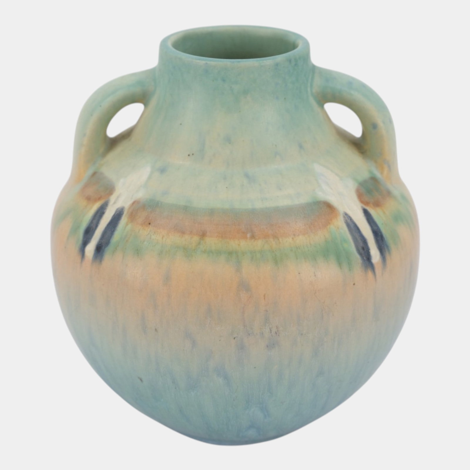 Roseville Montacello Green 1931 Vintage Art Pottery Ceramic Vase 562-7: Professional, fast, and affordable in house shipping available for all items. For higher resolution images please visit bid.craftedauctions.com Roseville Montacello Green 1931 Vintage Art Pottery Cera