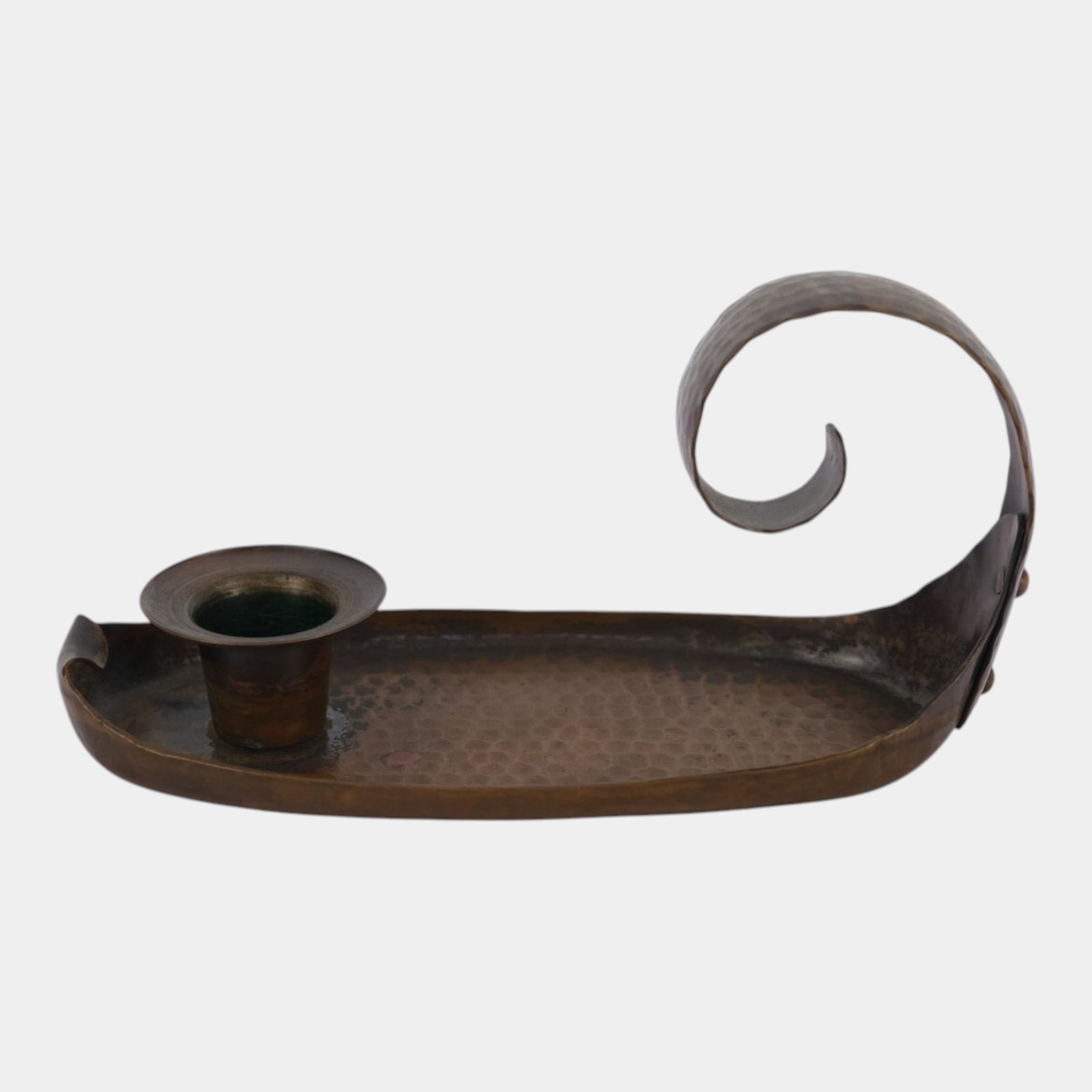 Craftsman Studios Laguna Beach 1930s Arts And Crafts Hammered Copper Candle Holder: Professional, fast, and affordable in house shipping available for all items. For higher resolution images please visit bid.craftedauctions.com Craftsman Studios Laguna Beach 1930s Arts And Crafts Ham
