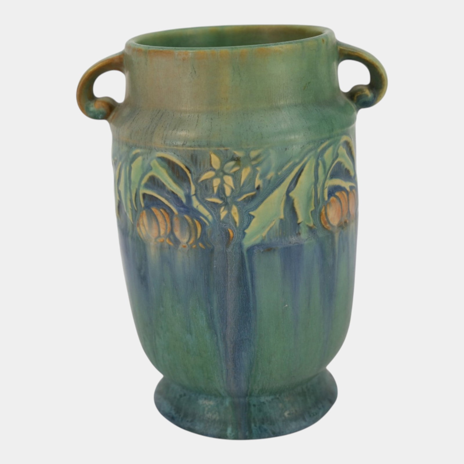 Roseville Baneda Green 1932 Vintage Arts And Crafts Pottery Ceramic Vase 592-7: Professional, fast, and affordable in house shipping available for all items. For higher resolution images please visit bid.craftedauctions.com Roseville Baneda Green 1932 Vintage Arts And Crafts Pott