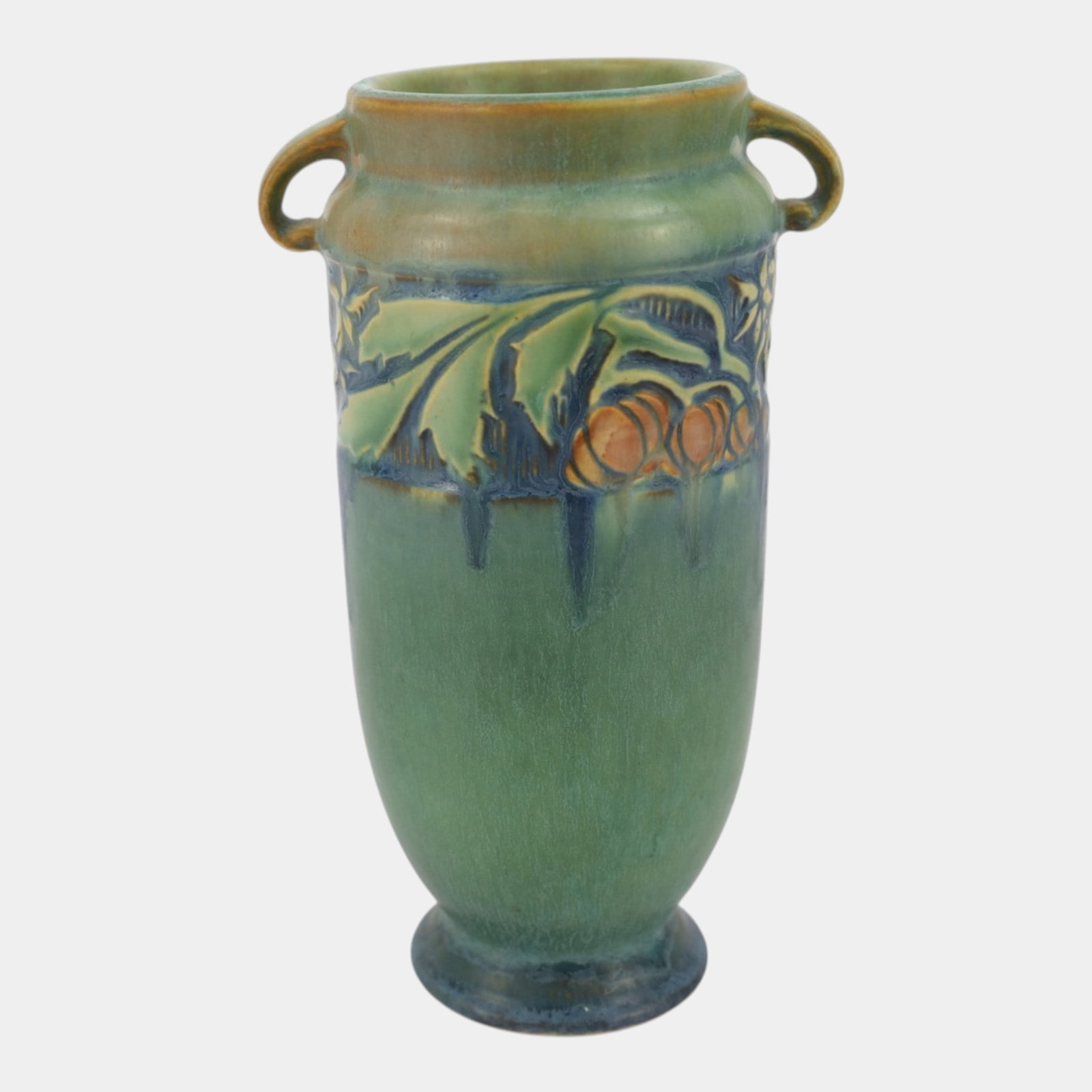 Roseville Baneda Green 1932 Vintage Arts And Crafts Pottery Flower Vase 590-7: Professional, fast, and affordable in house shipping available for all items. For higher resolution images please visit bid.craftedauctions.com Roseville Baneda Green 1932 Vintage Arts And Crafts Pott
