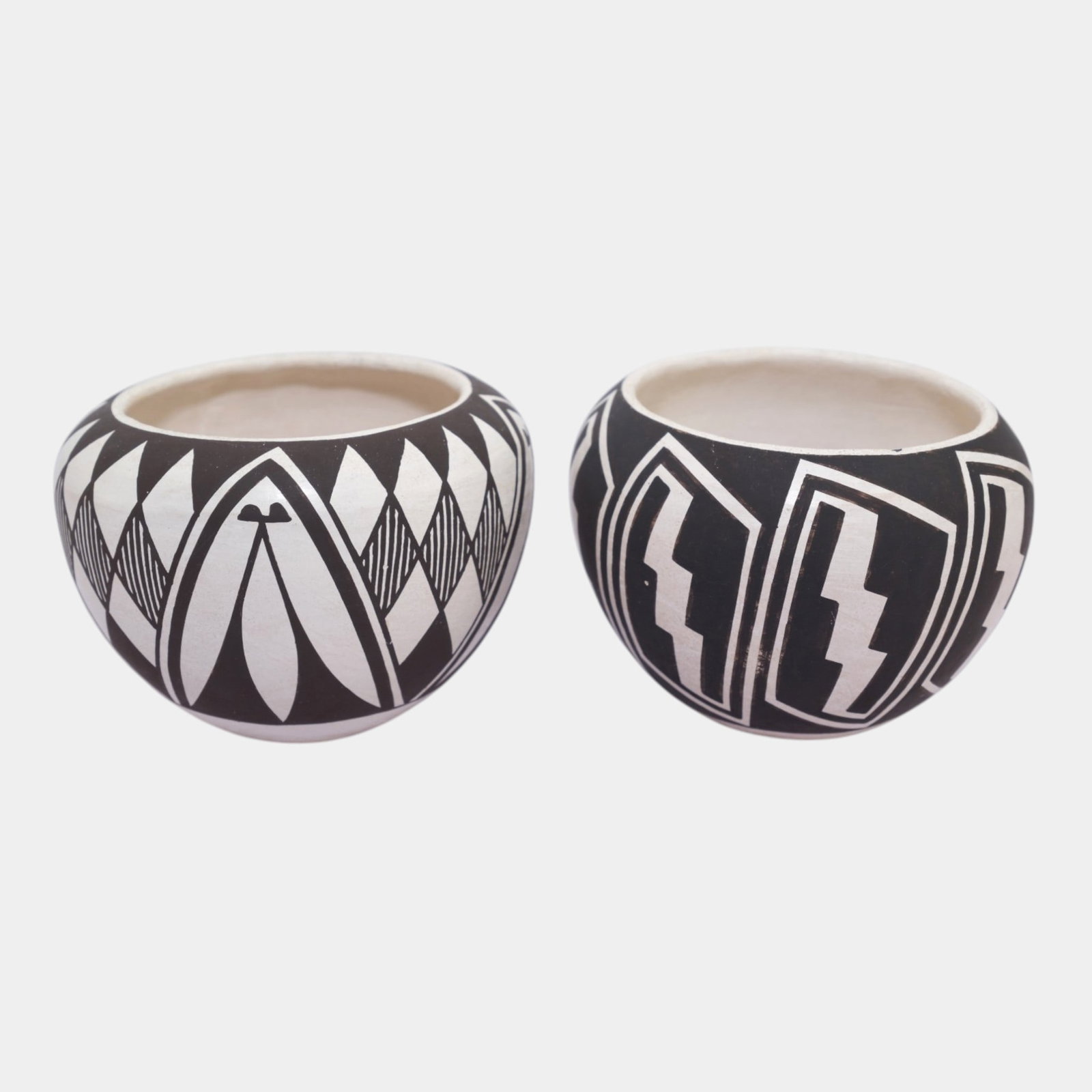 Two Acoma Sarah Garcia Vintage Pueblo Pottery vases (1 of 4)