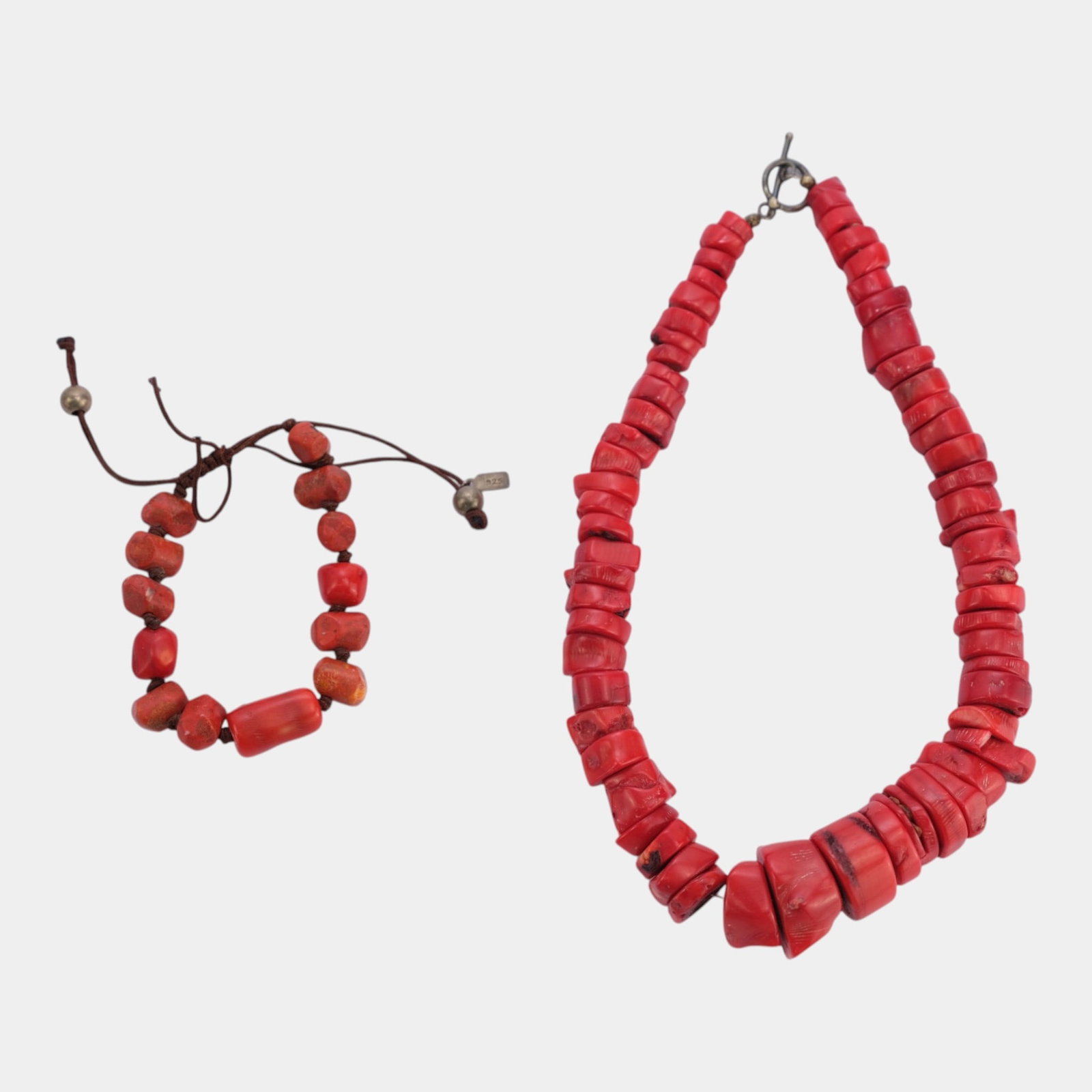 Southwestern Red Coral Nugget Bead Sterling Silver Toggle Necklace & Bracelet Jewelry Set: Professional, fast, and affordable in house shipping available for all items. For higher resolution images please visit bid.craftedauctions.com Large, heavy stones, sterling clasp. Matching bracelet w