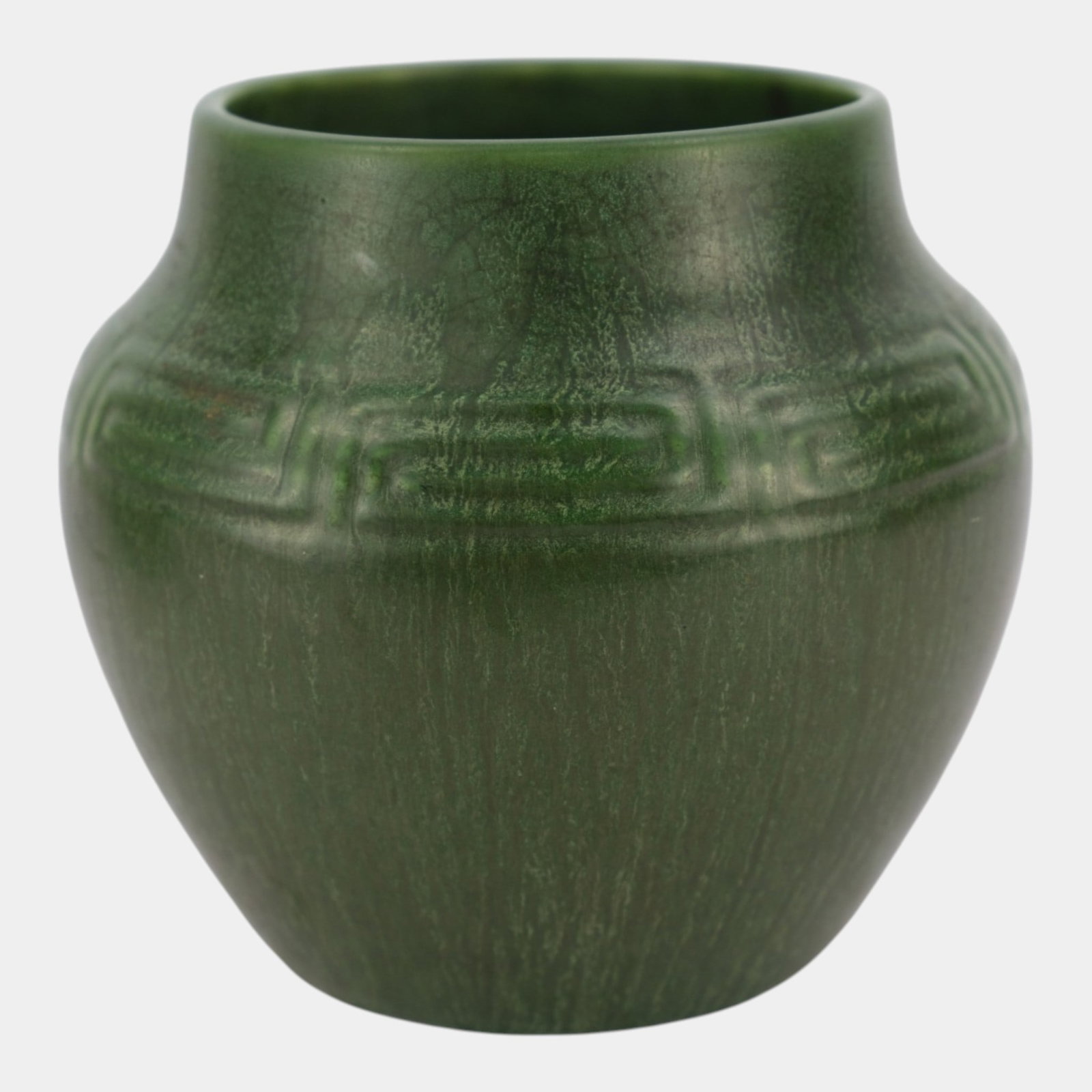 Hampshire Early 1900s Vintage Arts And Crafts Matte Green Green Key Shoulder Ceramic Vase: Professional, fast, and affordable in house shipping available for all items. For higher resolution images please visit bid.craftedauctions.com Hampshire Early 1900s Vintage Arts And Crafts Matte Gree