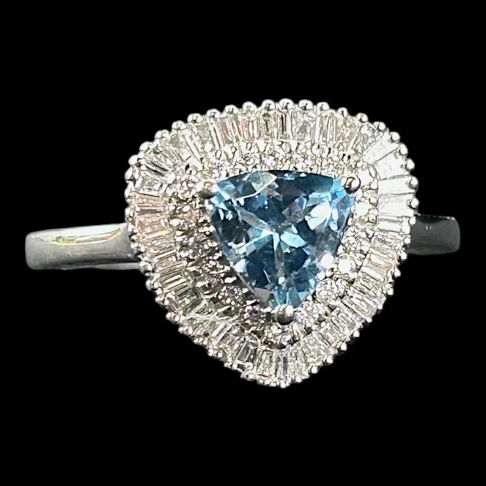 Rhapsody 950 Platinum 1.2ct Trillion Aquamarine & 1ct Diamond Halo Cocktail Ring Size 6: Professional, fast, and affordable in house shipping available for all items. For higher resolution images please visit bid.craftedauctions.com Brilliantly elegant, this Rhapsody 950 platinum ring cen