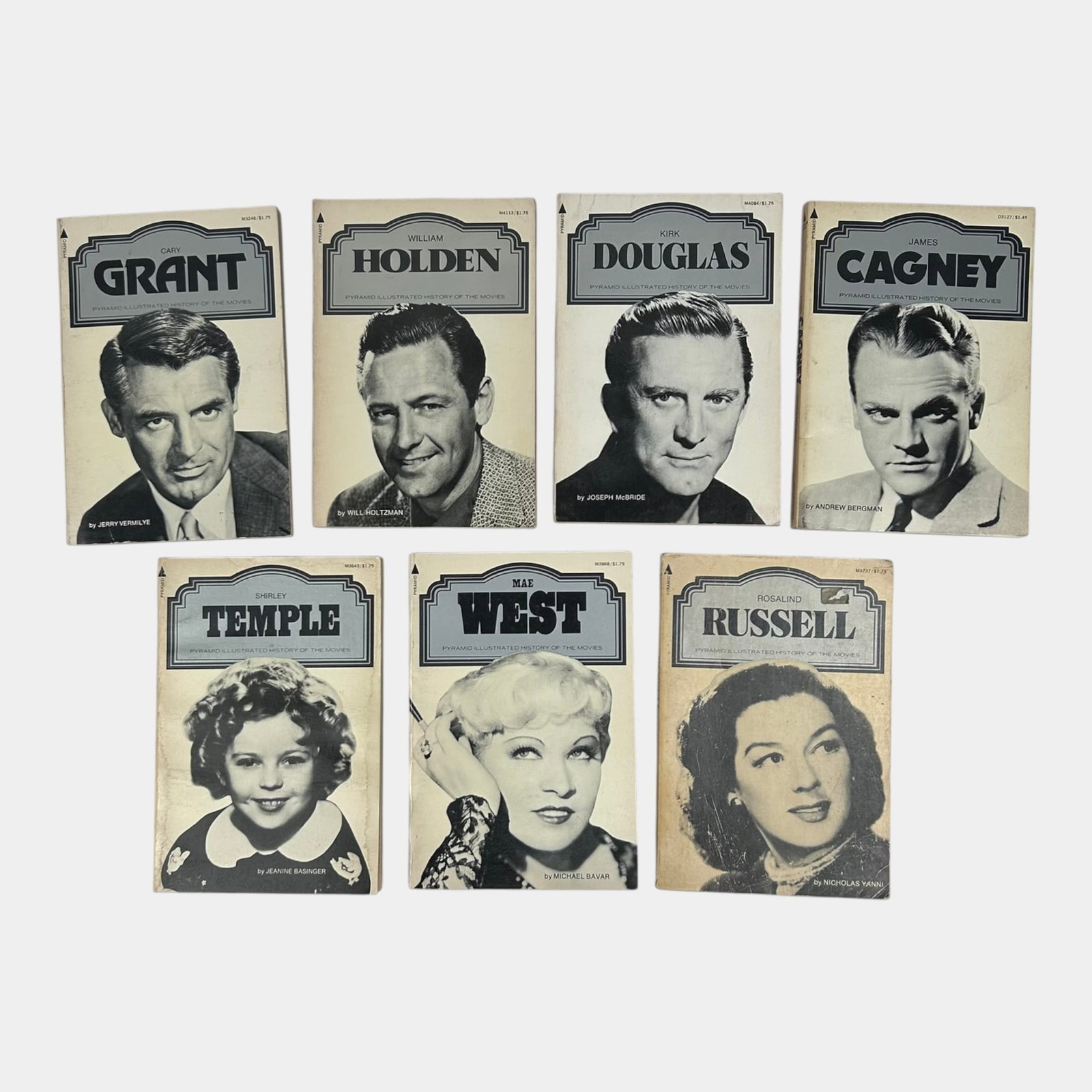 Cary Grant, Shirley Temple, Mae West, & More Pyramid Illustrated History Of The Movies Books: Professional, fast, and affordable in house shipping available for all items. For higher resolution images please visit bid.craftedauctions.com Auction Excellent condition. Age related wear.