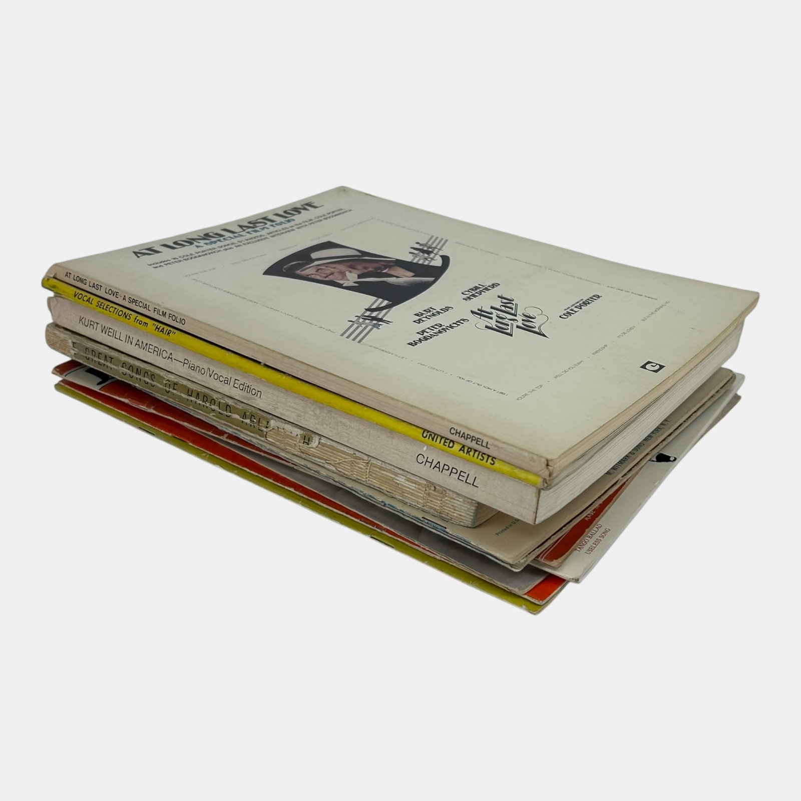 Hair, Bob Dylan, Juno, The Eternal Road, & Other Mid Century Music & Lyric Song Books: Professional, fast, and affordable in house shipping available for all items. For higher resolution images please visit bid.craftedauctions.com Auction Excellent condition. Age related wear.