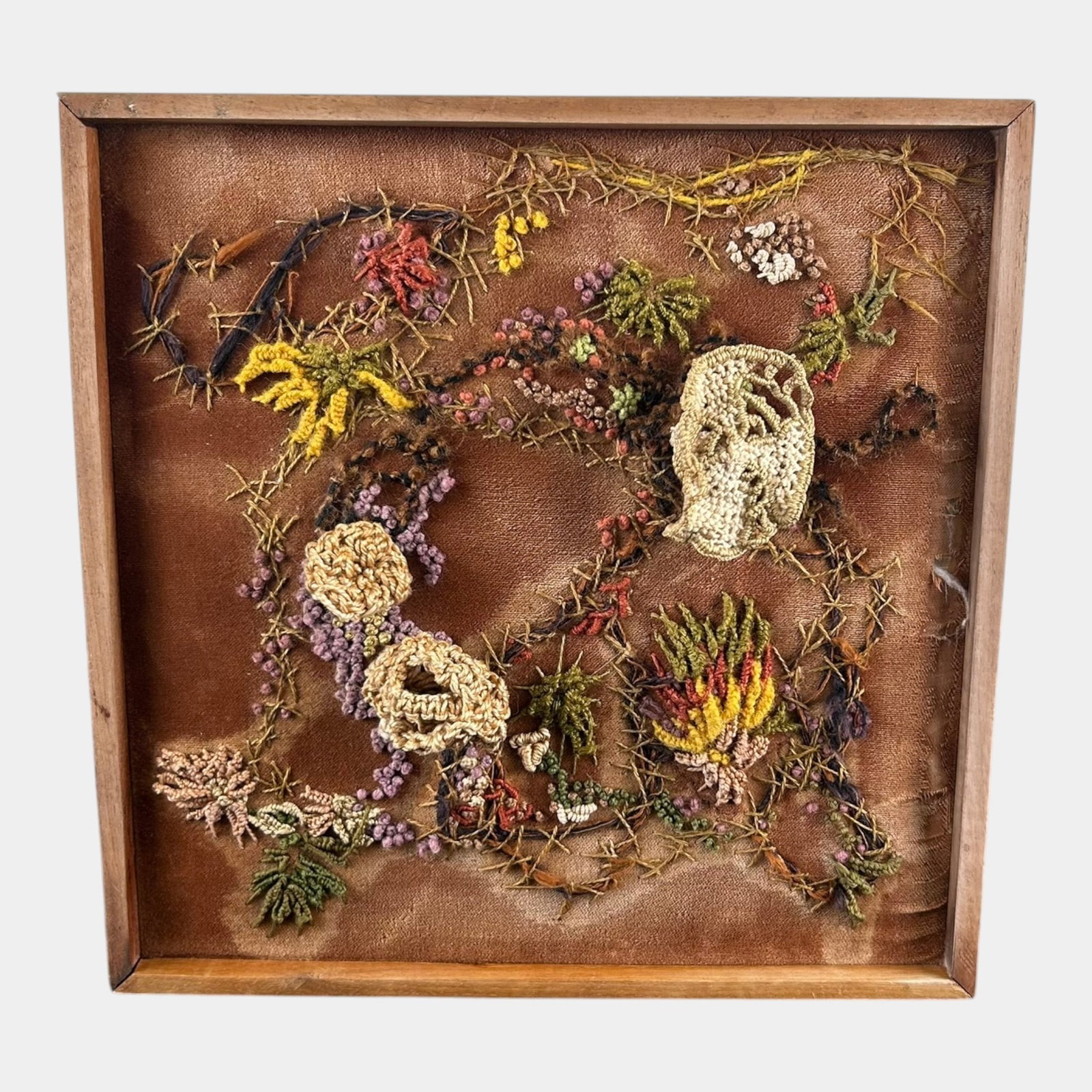 Mid Century Modern Framed Handmade Fiber Art Botanical Floral Shadow Box Wall Hanging Sculpture: Professional, fast, and affordable in house shipping available for all items. For higher resolution images please visit bid.craftedauctions.com Mid Century Modern Framed Handmade Fiber Art Botanical F