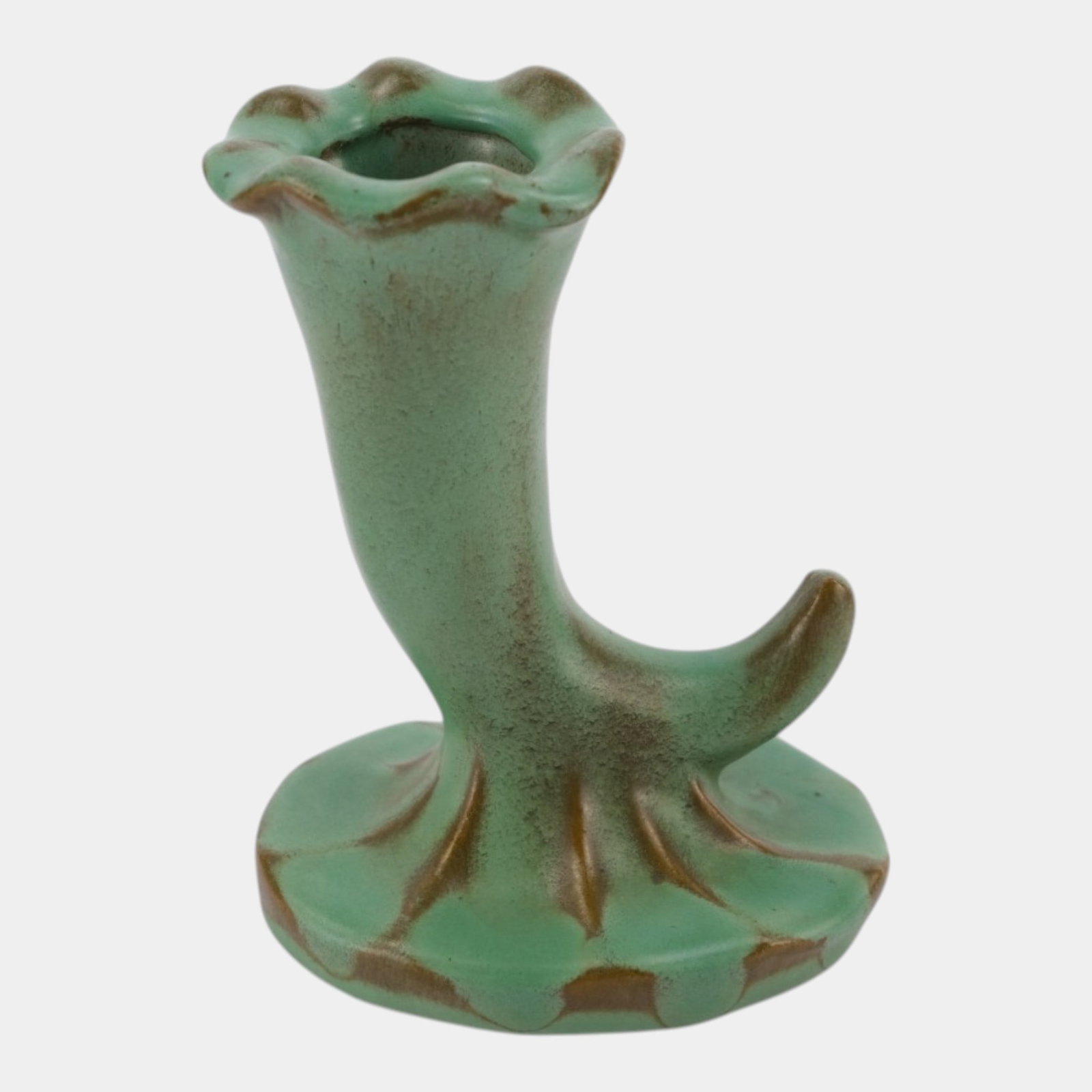 Catalina Island Pottery 1930s Matte Green Art Deco Cornucopia Bud Vase With Scalloped Rim: Professional, fast, and affordable in house shipping available for all items. For higher resolution images please visit bid.craftedauctions.com Catalina Island Pottery 1930s Matte Green Art Deco Cornu