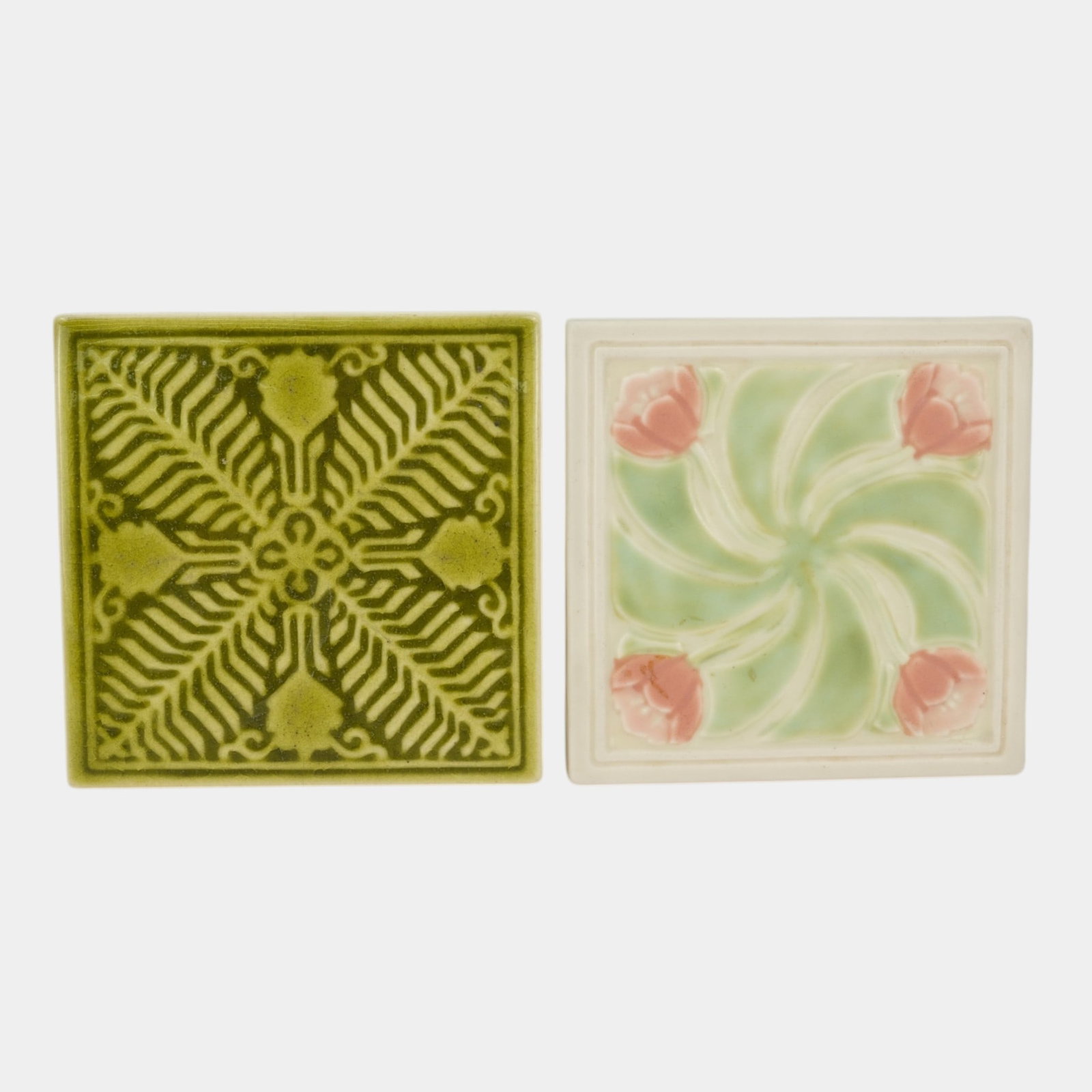 Rookwood 1930-1940 Vintage Arts And Crafts Pottery Ceramic Tiles 1631 3210: Professional, fast, and affordable in house shipping available for all items. For higher resolution images please visit bid.craftedauctions.com Rookwood 1930-1940 Vintage Arts And Crafts Pottery Ceram