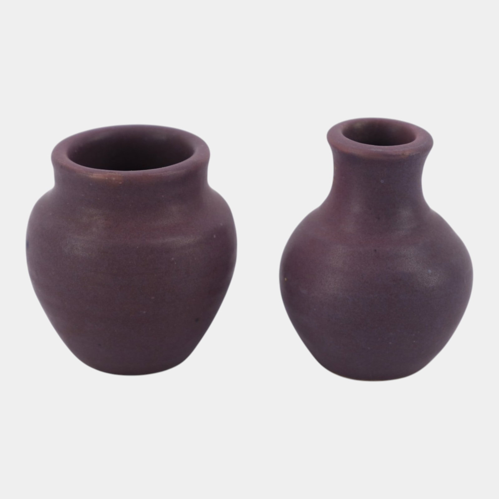 Van Briggle Vintage Modern Deco Pottery Purple Ceramic Miniature Flower Vases: Professional, fast, and affordable in house shipping available for all items. For higher resolution images please visit bid.craftedauctions.com Van Briggle Vintage Modern Deco Pottery Purple Ceramic M