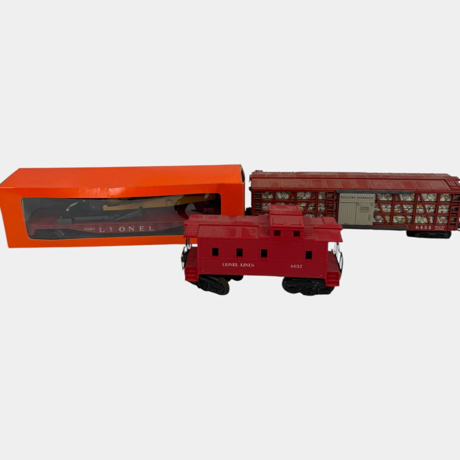 Lionel Trains Post War Poultry Dispatch 6434, Caboose 6037, & Helicopter Flatbed 6660 Train Cars (1 of 4)