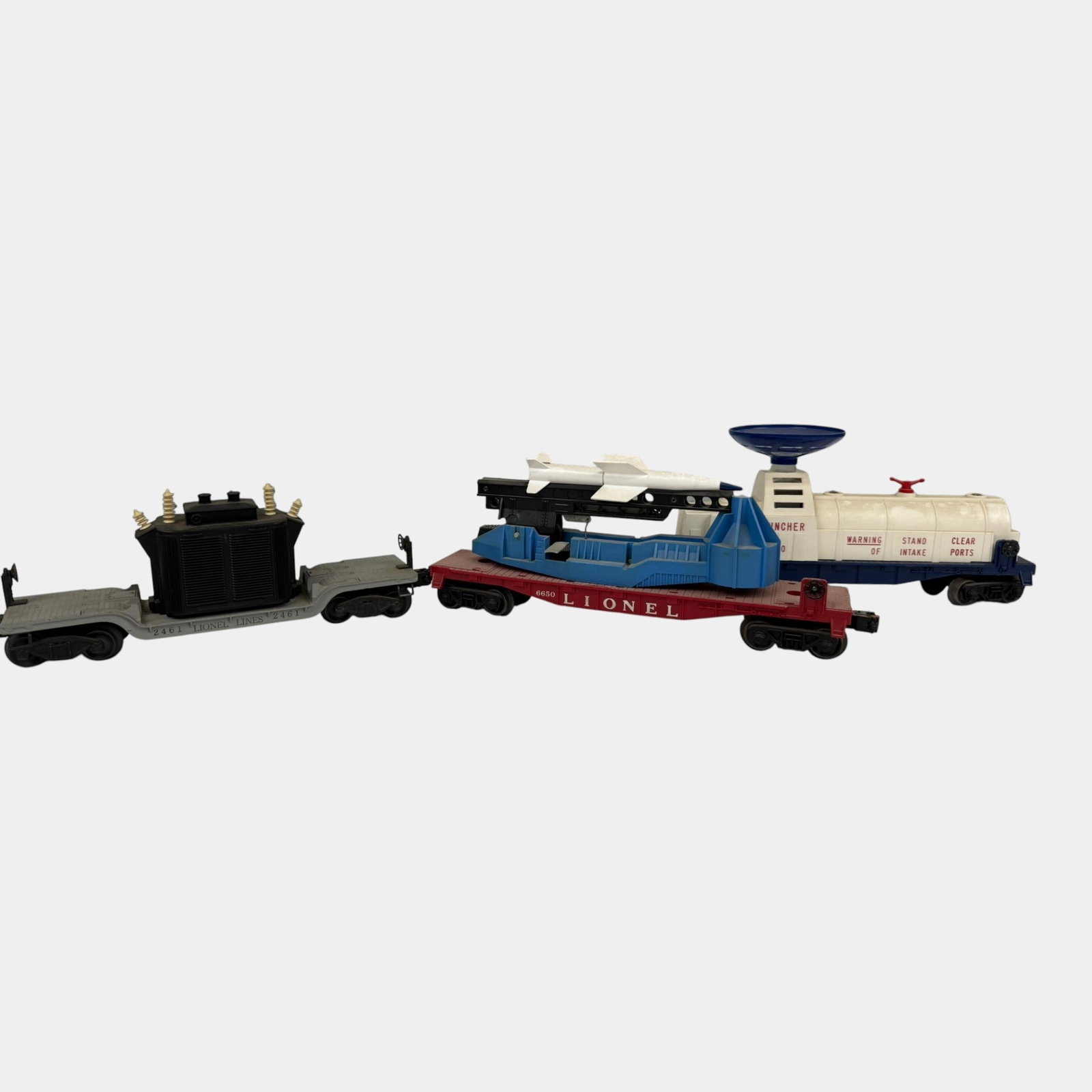 Lionel Trains Post War Red 6650 Flatbed Rocket Launcher, Transformer 2461, Target Launcher 3470 Cars (1 of 4)