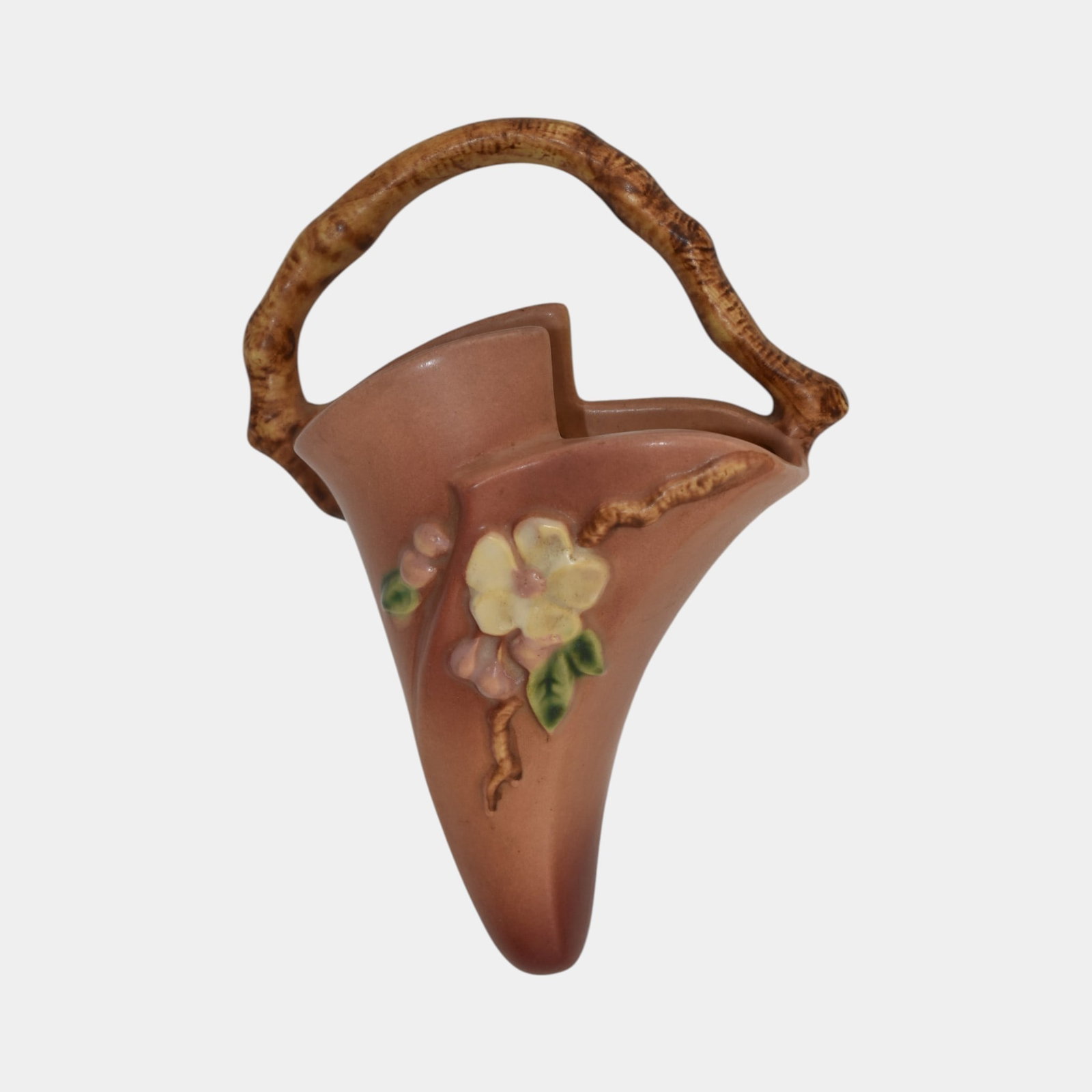 Roseville Apple Blossom Pink 1949 Vintage Art Pottery Ceramic Wall Pocket 366-8: Professional, fast, and affordable in house shipping available for all items. For higher resolution images please visit bid.craftedauctions.com Roseville Apple Blossom Pink 1949 Vintage Art Pottery Ce