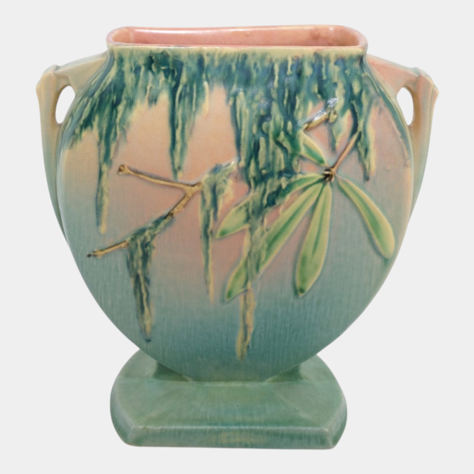 Roseville Moss Pink 1936 Vintage Art Deco Pottery Ceramic Pillow Vase 781-8: Professional, fast, and affordable in house shipping available for all items. For higher resolution images please visit bid.craftedauctions.com Roseville Moss Pink 1936 Vintage Art Deco Pottery Cerami