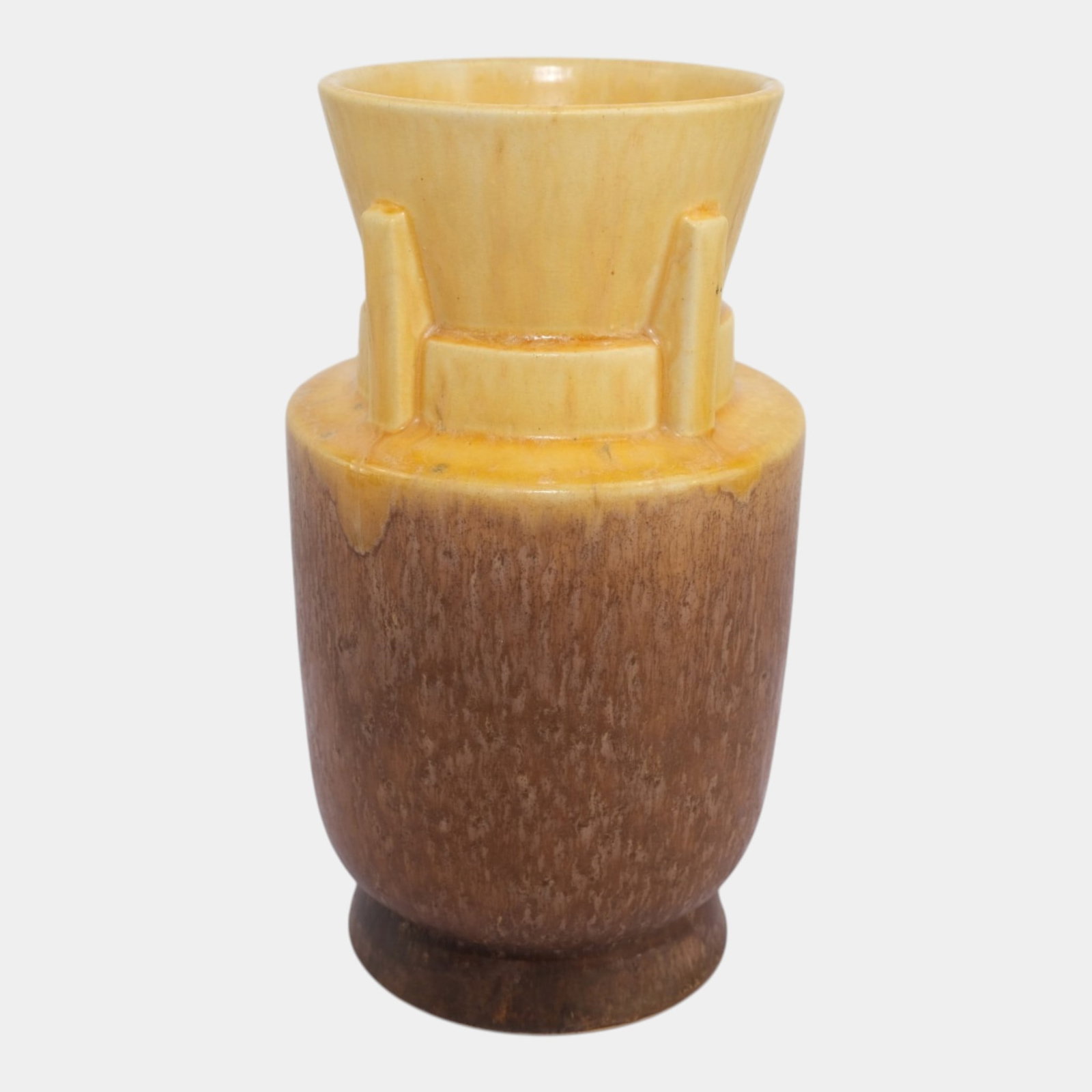 Roseville Futura Yellow Brown 1928 Vintage Art Pottery Space Capsule Vase 432-10: Professional, fast, and affordable in house shipping available for all items. For higher resolution images please visit bid.craftedauctions.com Roseville Futura Yellow Brown 1928 Vintage Art Pottery S