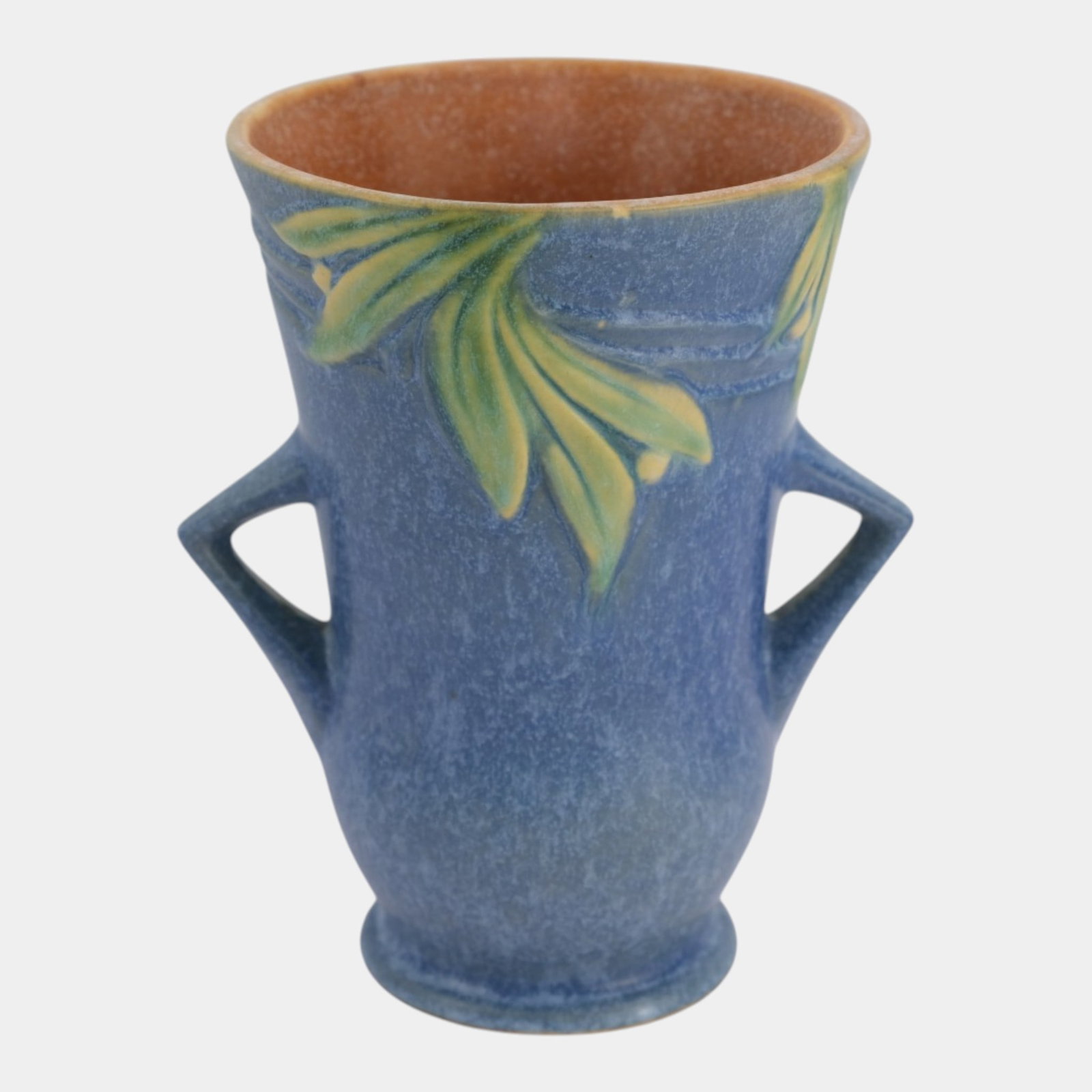 Roseville Velmoss II Blue 1935 Vintage Art Deco Pottery Ceramic Vase 716-7: Professional, fast, and affordable in house shipping available for all items. For higher resolution images please visit bid.craftedauctions.com Roseville Velmoss II Blue 1935 Vintage Art Deco Pottery 