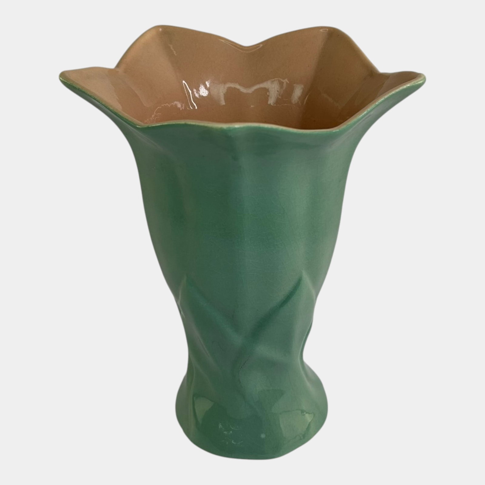 Weil Ware California Art Pottery Mid Century Modern Glossy Green Orange Figural Flower Vase: Professional, fast, and affordable in house shipping available for all items. For higher resolution images please visit bid.craftedauctions.com Weil Ware California Art Pottery Mid Century Modern Glos