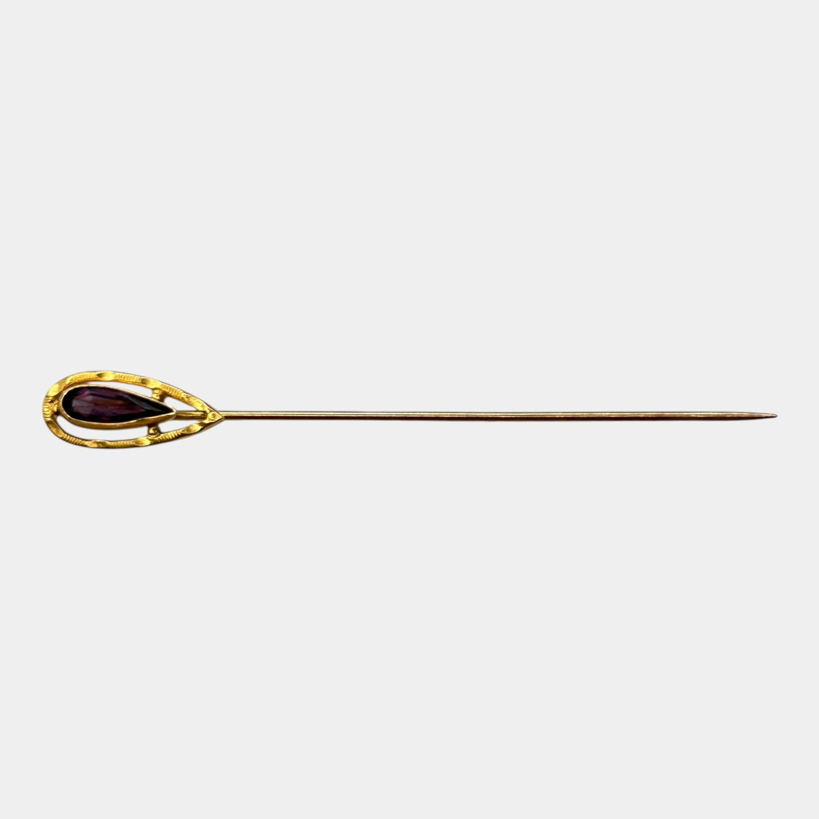 14K Yellow Gold Purple Glass Cabochon Stick Pin Victorian Style Estate Jewelry Accessory: Professional, fast, and affordable in house shipping available for all items. For higher resolution images please visit bid.craftedauctions.com Excellent condition. Age related wear. Tested and guaran