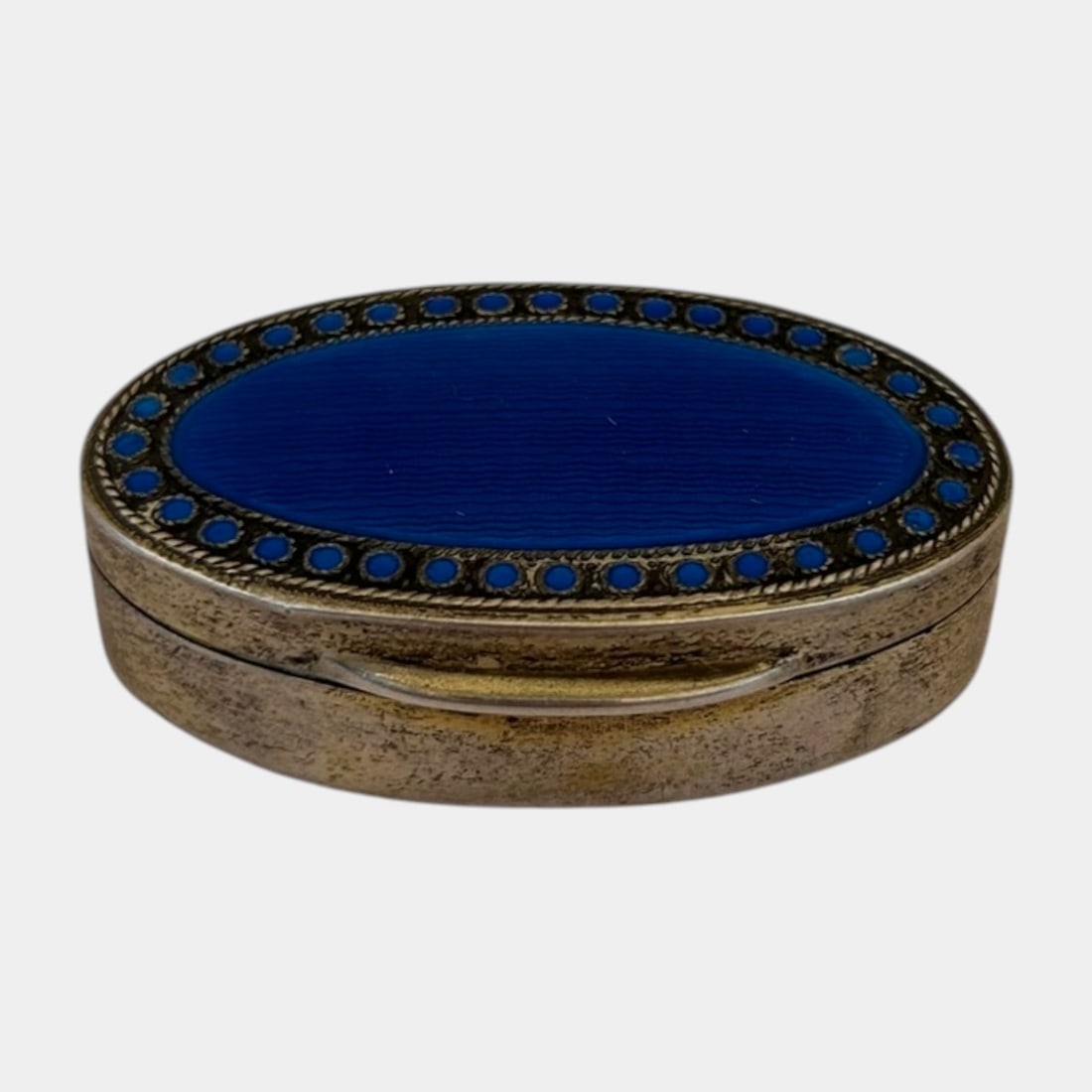Victorian Late 19th Century 800 Silver Guilloche Enamel Oval Pill Box Powder Compact With Cobalt: Professional, fast, and affordable in house shipping available for all items. For higher resolution images please visit bid.craftedauctions.com Excellent condition. Age related wear. Marked as 