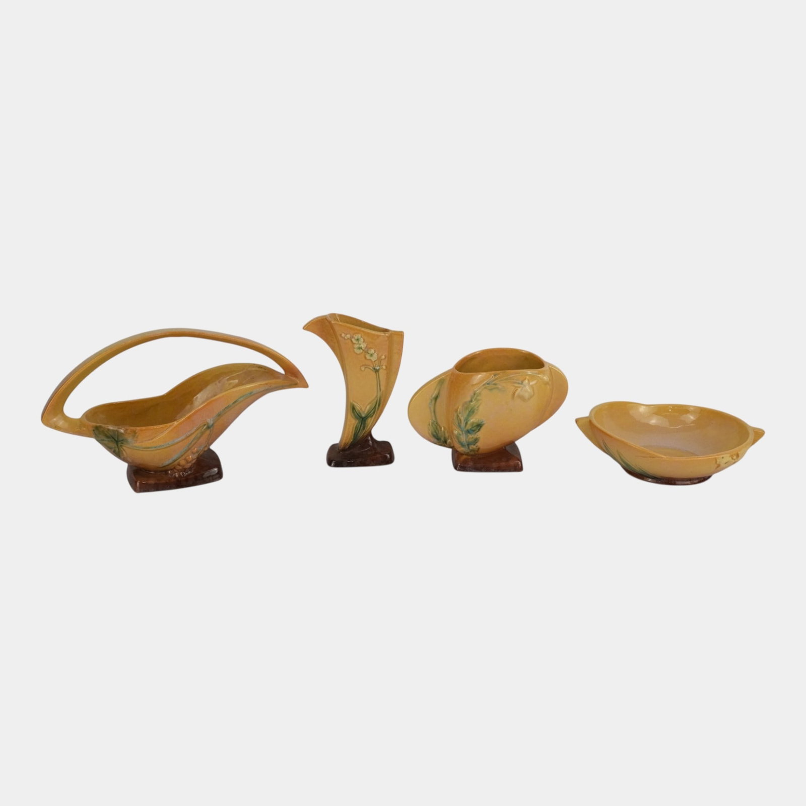 Roseville Wincraft Orange 1948 Mid Century Modern Art Pottery Floral Decorated Basket Bowl Vases: Professional, fast, and affordable in house shipping available for all items. For higher resolution images please visit bid.craftedauctions.com Roseville Wincraft Orange 1948 Mid Century Modern Art Po