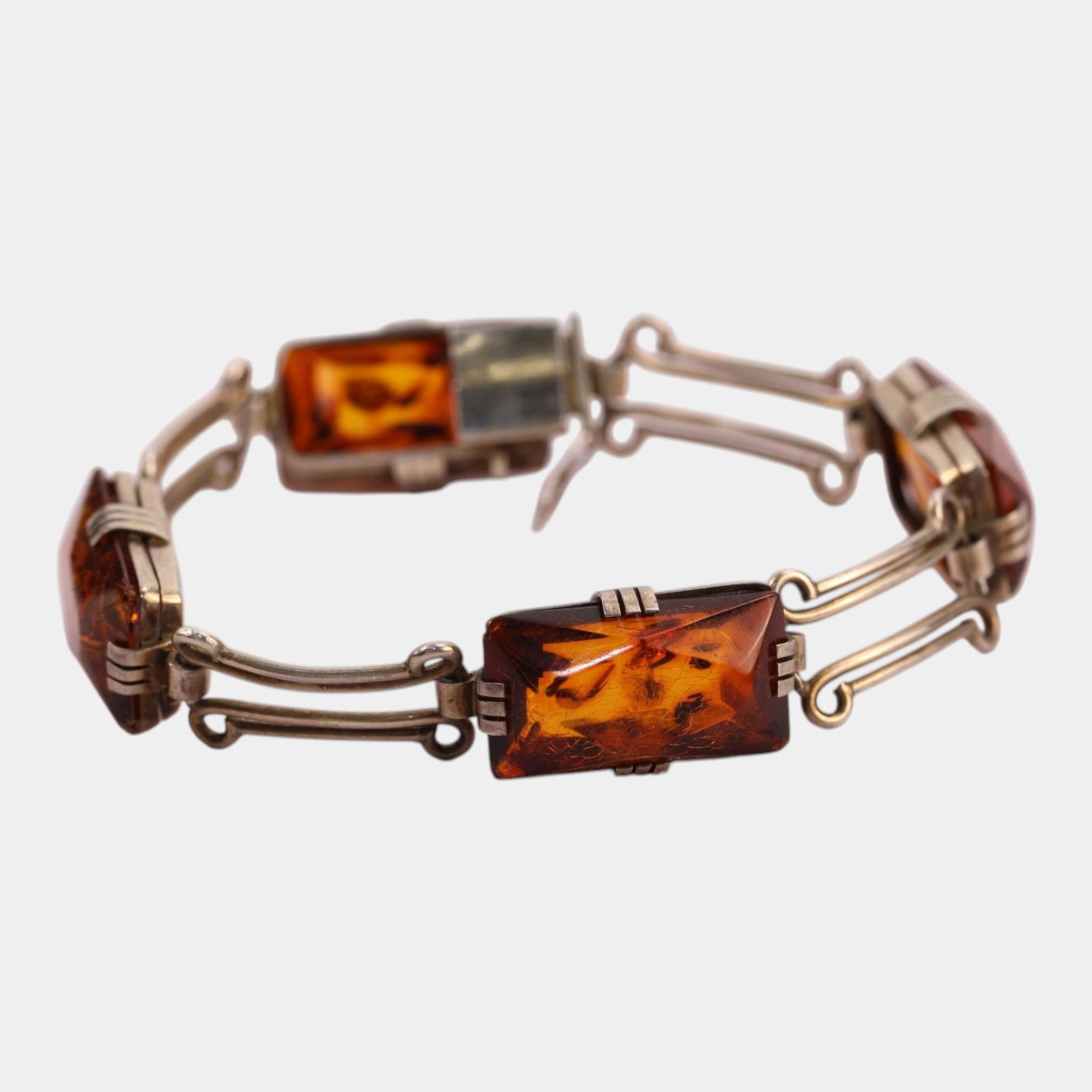 Vintage 900 Silver Prong Set Amber Stone Mid Century Modernist Link Bracelet: Professional, fast, and affordable in house shipping available for all items. For higher resolution images please visit bid.craftedauctions.com Elegantly sculptural and distinctly modernist, this vint