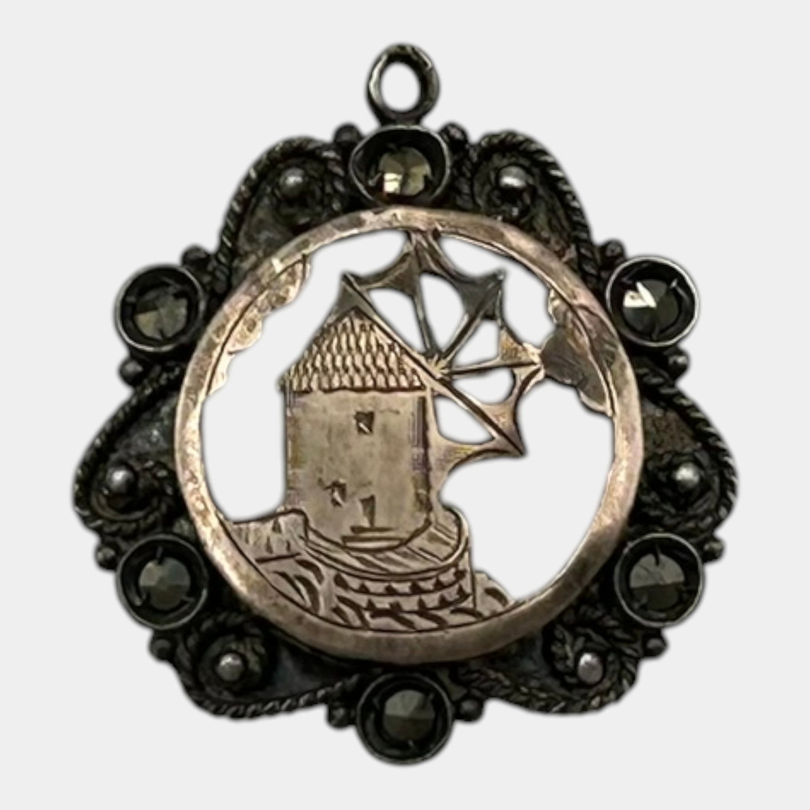 800 Silver Windmill Scenic Pendant With Black Glass Stones Openwork Design: Professional, fast, and affordable in house shipping available for all items. For higher resolution images please visit bid.craftedauctions.com Excellent condition. Age related wear. Tested and guaran