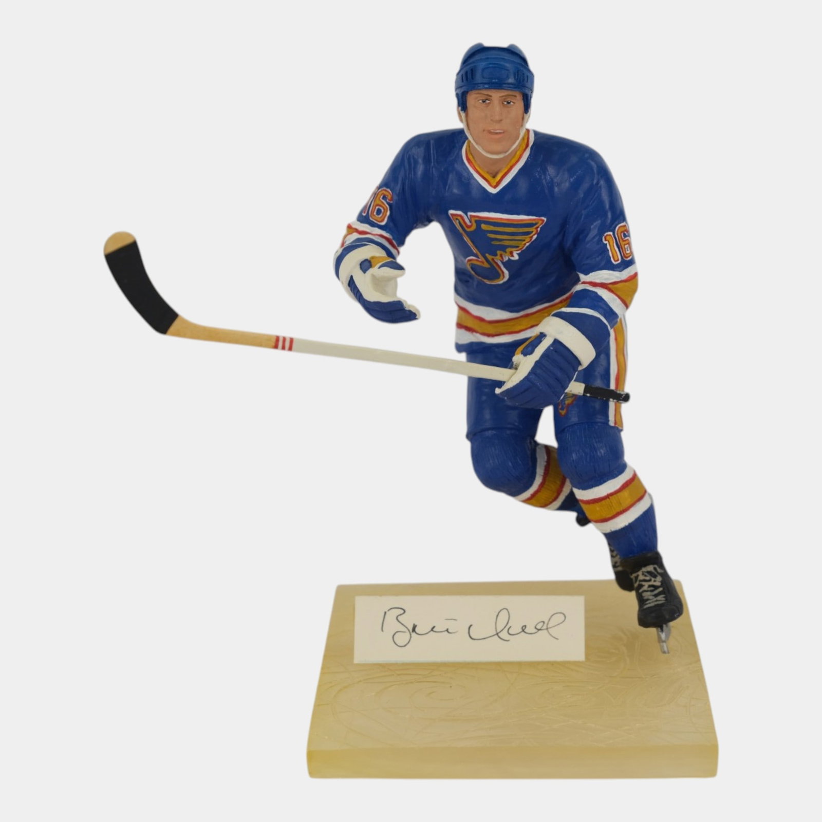 Brett Hull St Louis Blues Gartlan USA Inc NHL Hockey Figurine With Autograph And COA In Original Box: Professional, fast, and affordable in house shipping available for all items. For higher resolution images please visit bid.craftedauctions.com Brett Hull St Louis Blues Gartlan USA Inc NHL Hockey Fig