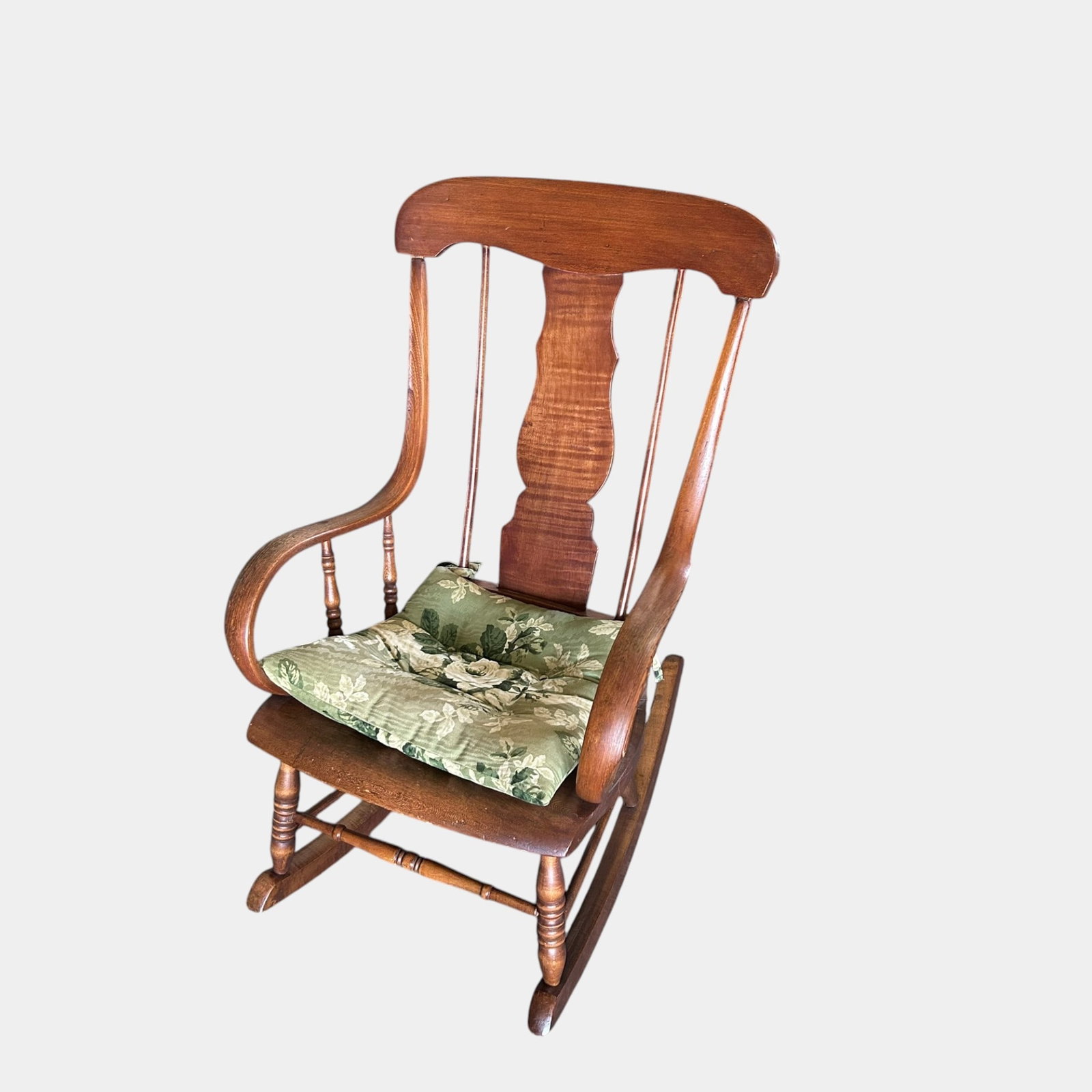 Late 19th Century Victorian Maple Spindle Back Child's Rocking Chair With Saddle Seat & Cushion: Professional, fast, and affordable in house shipping available for all items. For higher resolution images please visit bid.craftedauctions.com Late 19th Century Victorian Maple Spindle Back Child's R