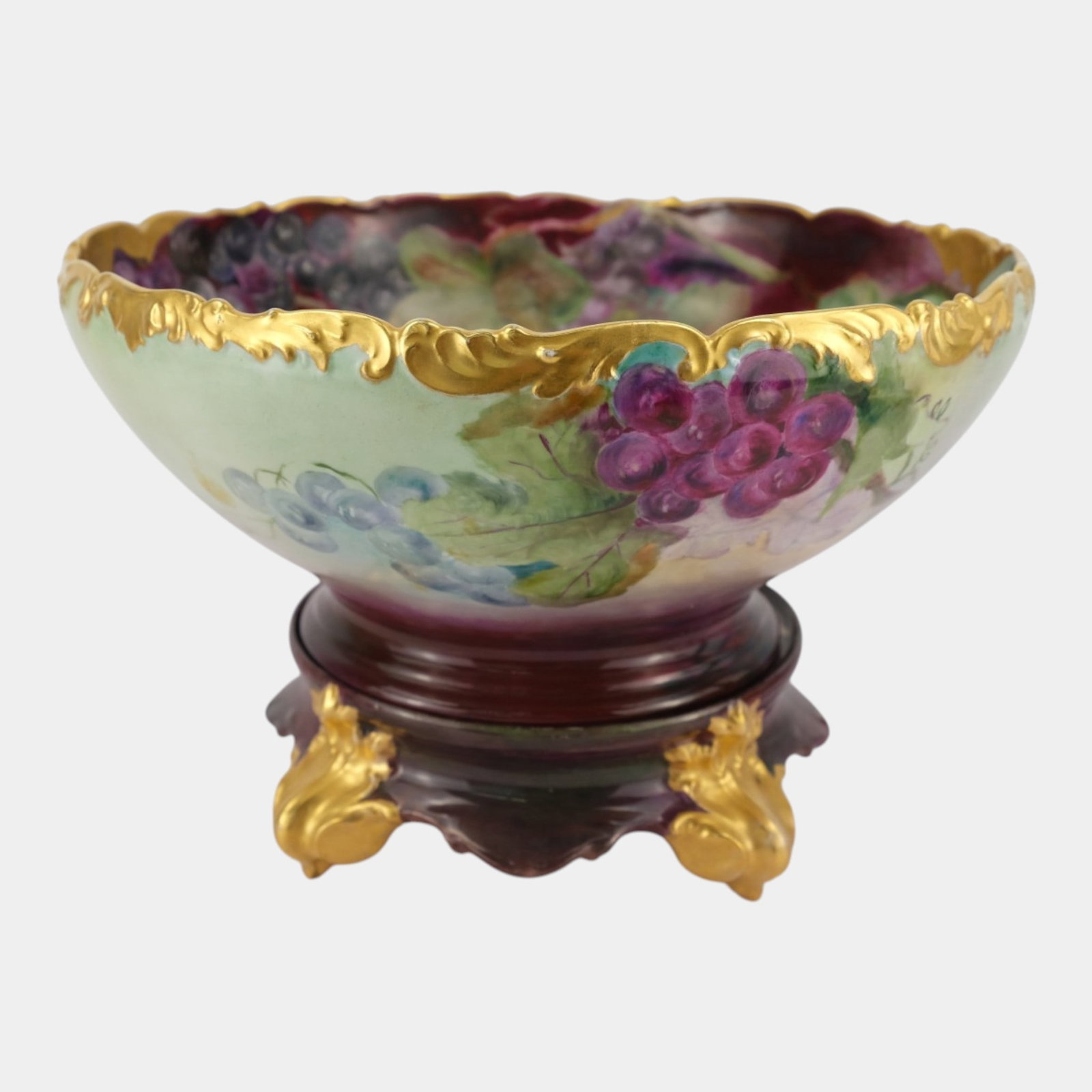 T&V Limoges France 1904 Hand Painted Grape Floral Gold Gilt Porcelain Bowl & Pedestal: Professional, fast, and affordable in house shipping available for all items. For higher resolution images please visit bid.craftedauctions.com T&V Limoges France 1904 Hand Painted Grape Floral Gold G