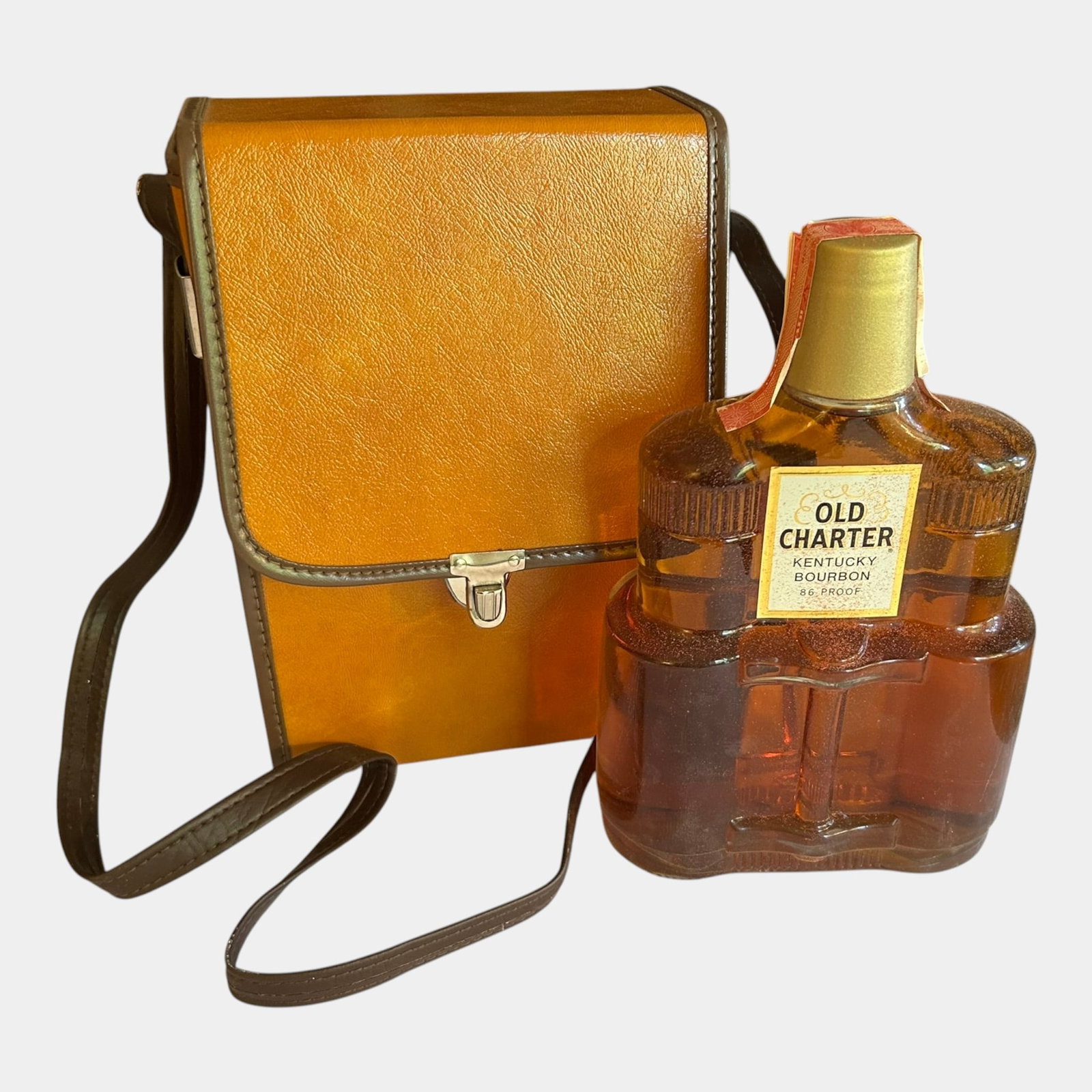 Old Charter Distillery Co. 86 Proof Straight Bourbon Whiskey Sealed Bottle With Original Carry Case (1 of 4)