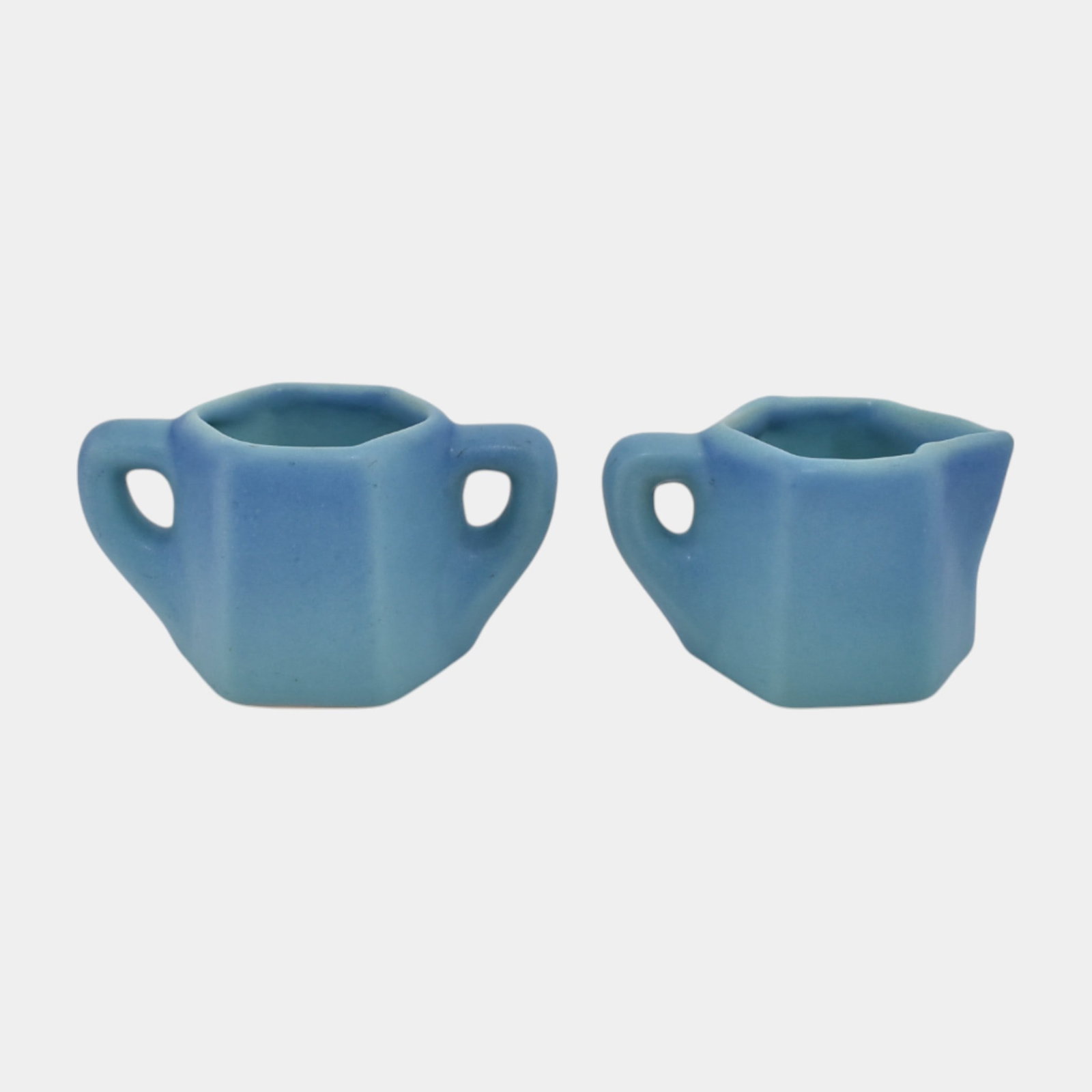 Van Briggle 1940s Blue Sugar Bowl and Creamer: Professional, fast, and affordable in house shipping available for all items. For higher resolution images please visit bid.craftedauctions.com Van Briggle 1940s Blue Sugar Bowl and Creamer Excellent 
