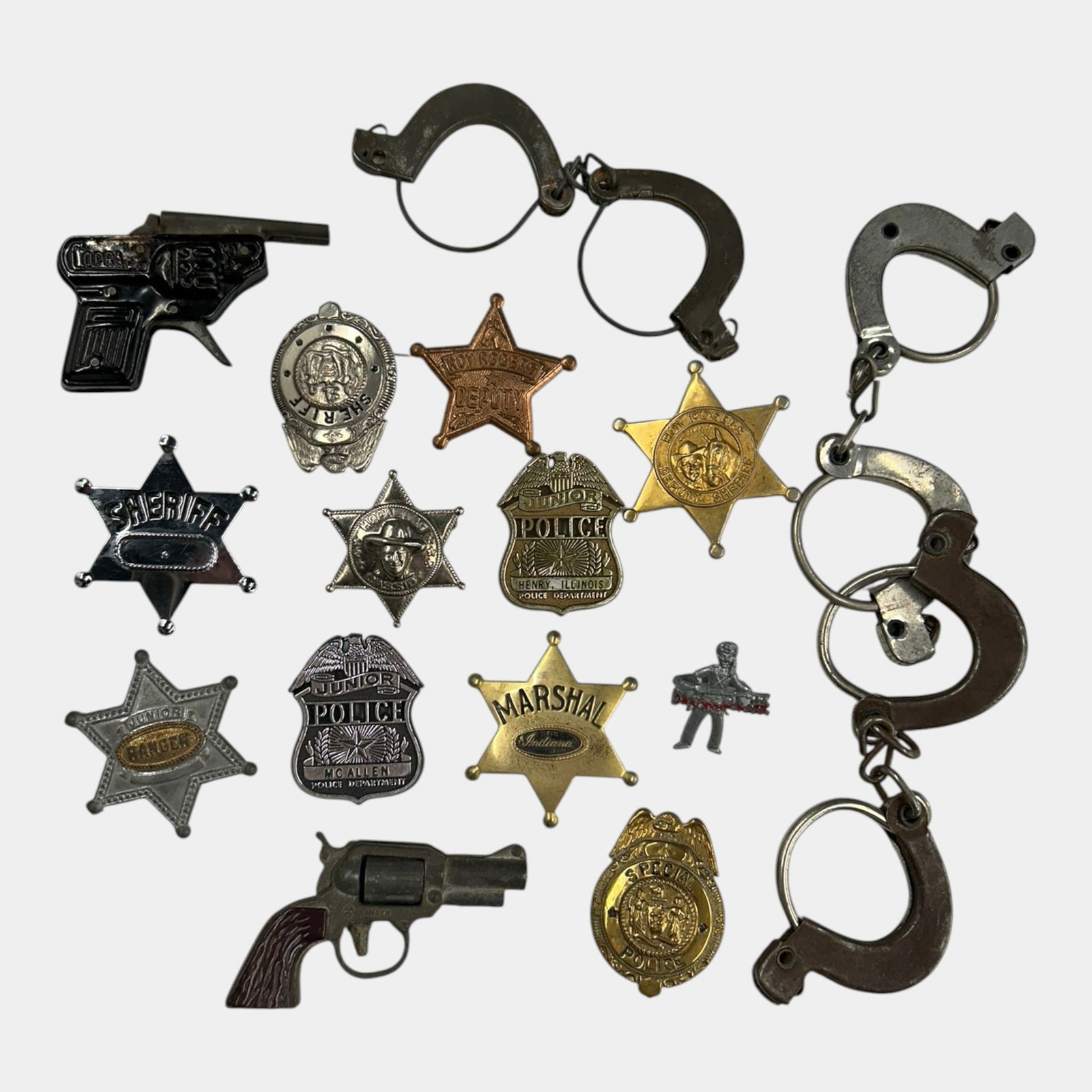 Roy Rogers, Hopalong Cassidy, & Other Sheriff Badges, Handcuffs, & Cap Guns (1 of 11)