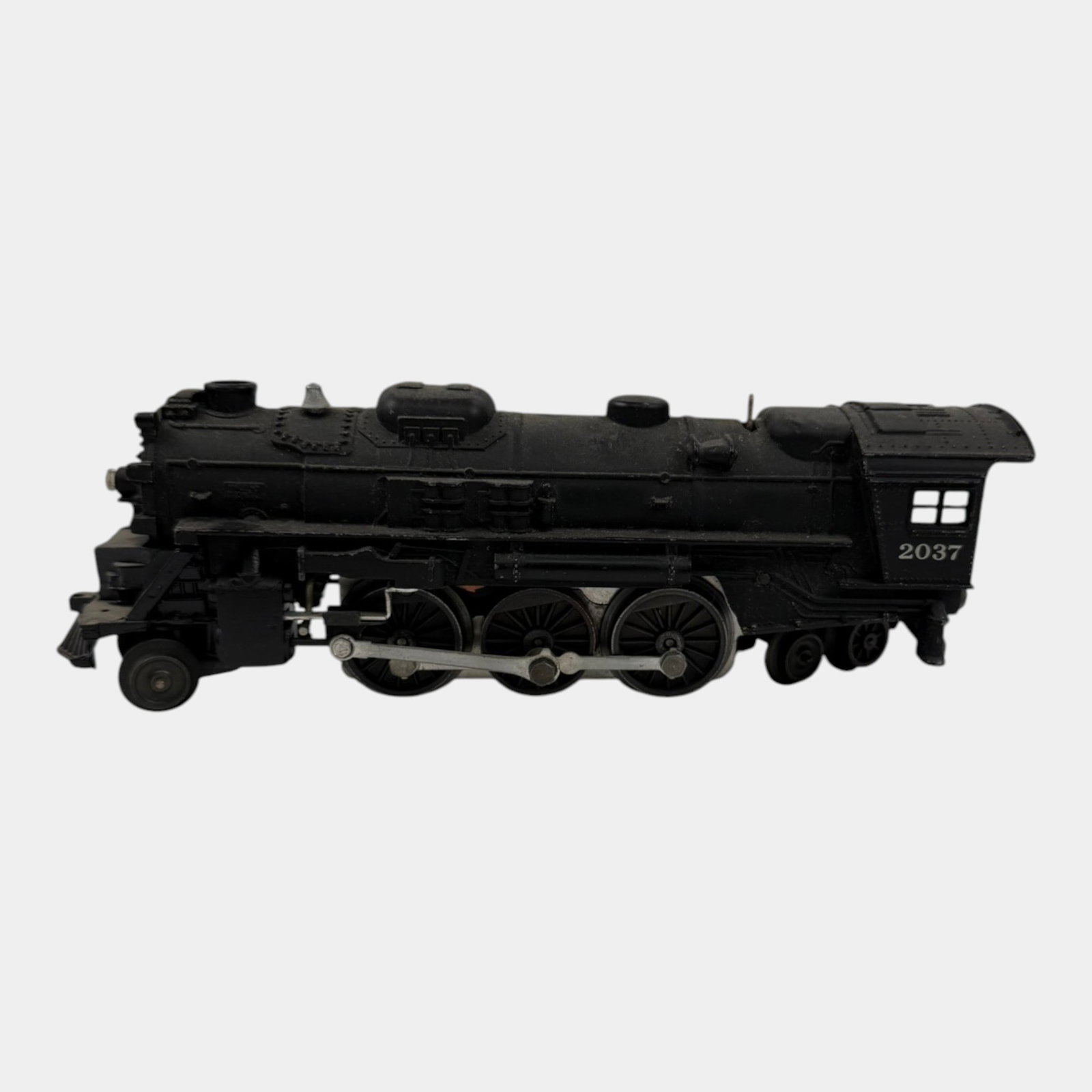 Lionel Trains Post War Black Steam Locomotive Engine 2037 (1 of 5)