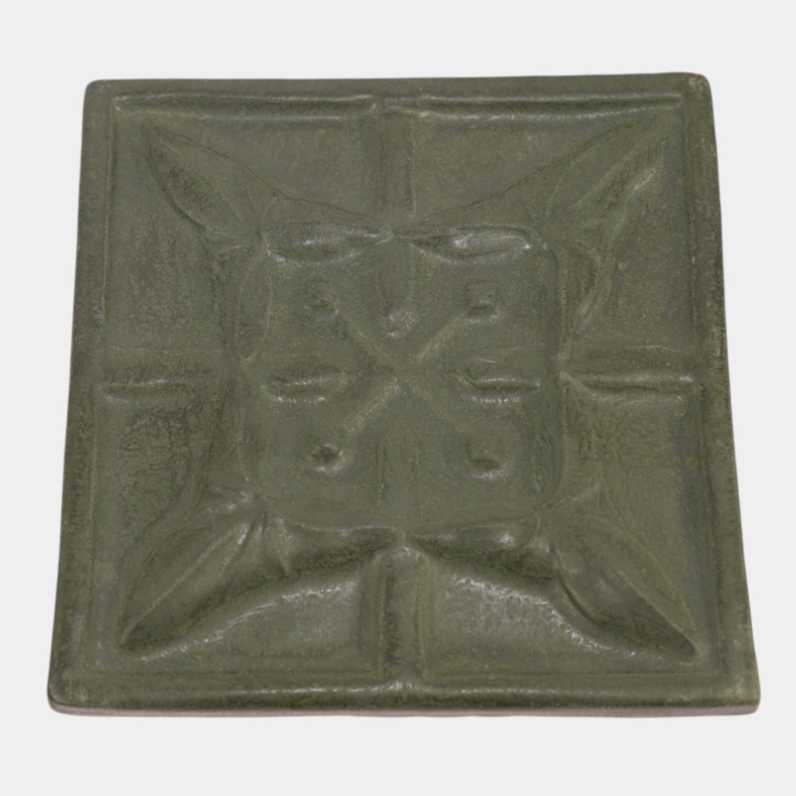 Ephraim Faience 2002 Arts And Crafts Chestnut Glaze Arrowroot Art Pottery Tile: Professional, fast, and affordable in house shipping available for all items. For higher resolution images please visit bid.craftedauctions.com Ephraim Faience 2002 Arts And Crafts Chestnut Glaze Arro