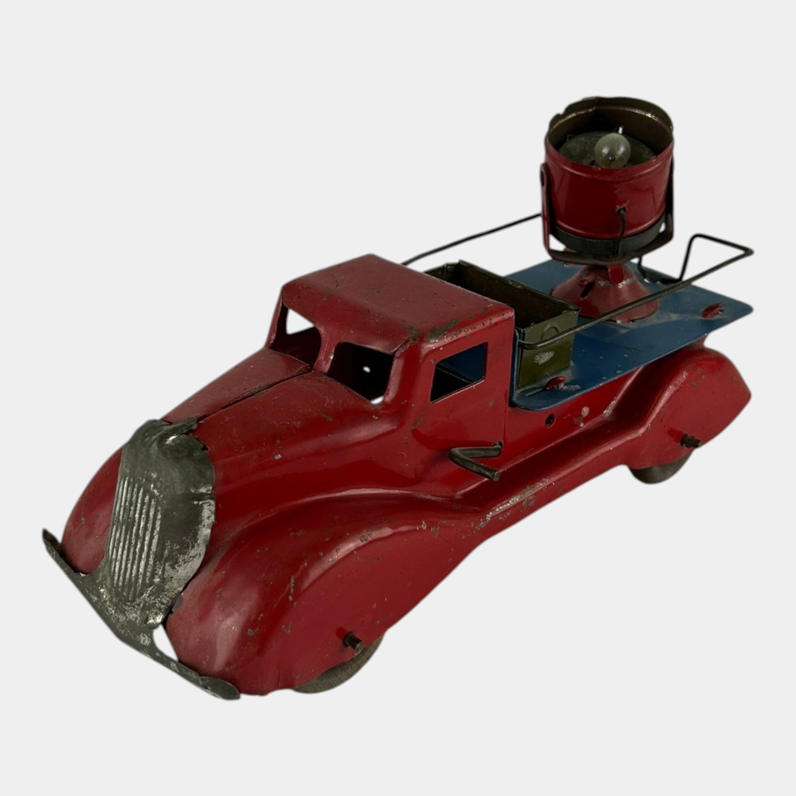 Marx Toys 1930s Pressed Steel Red Battery Operated Searchlight Truck Toy Car: Professional, fast, and affordable in house shipping available for all items. For higher resolution images please visit bid.craftedauctions.com Marx Toys 1930s Pressed Steel Red Battery Operated Searc