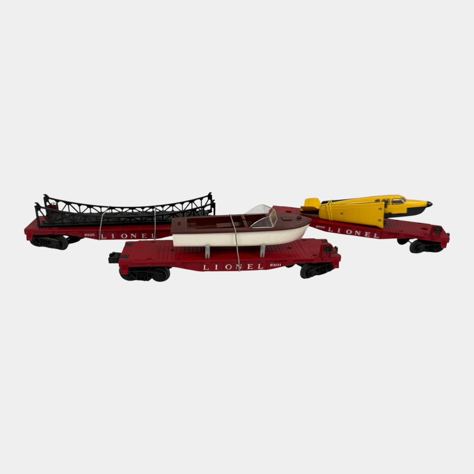 Lionel Trains Post War Red Flatbed Freight Haulers With Boat & Plante 6825,6801 & 6800 Train Cars (1 of 4)
