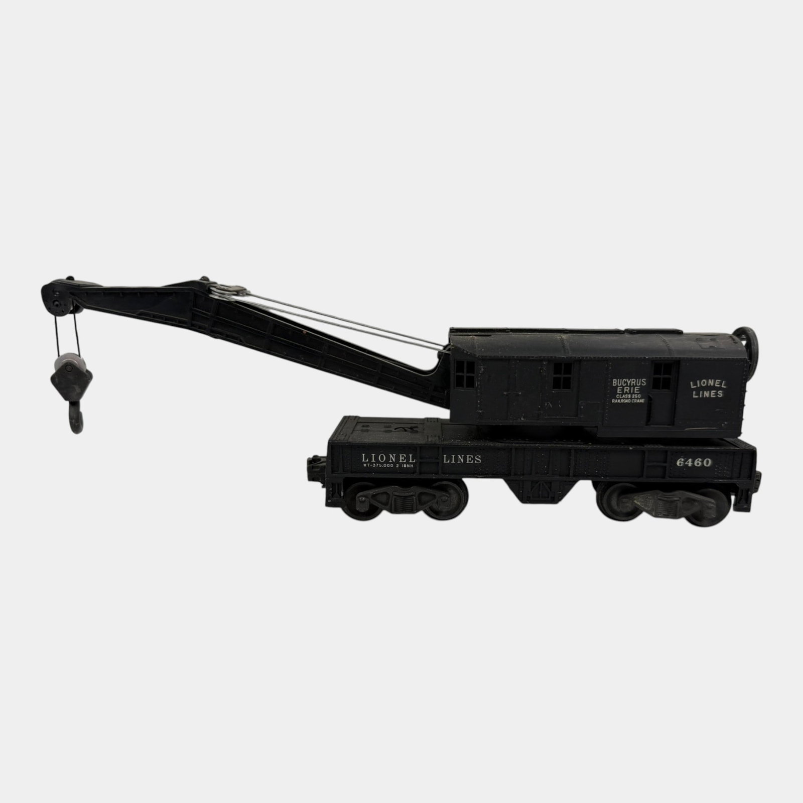 Lionel Trains Post War Black Bucyrus Erie Lionel Lines Railroad Crane Car 6460 (1 of 4)
