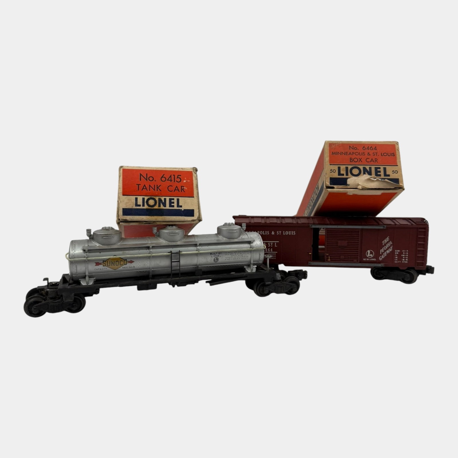 Lionel Trains Post War 6415 Sunoco Oil Tanker & 6464 Minneapolis & St. Louis Box Car Train Cars (1 of 5)
