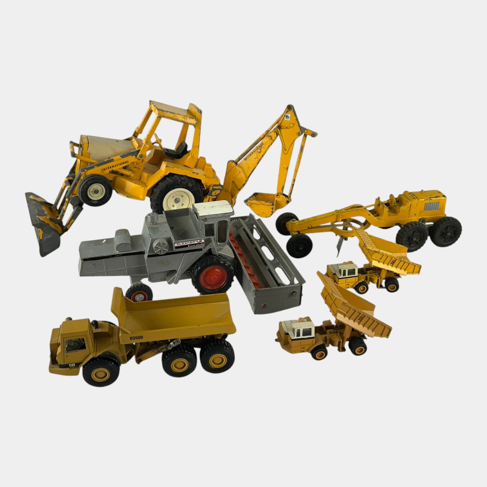 Hubley Kiddie Toy, Ertl, & Other Die Cast Tin Heavy Duty Equipment & Tractor Toys (1 of 11)