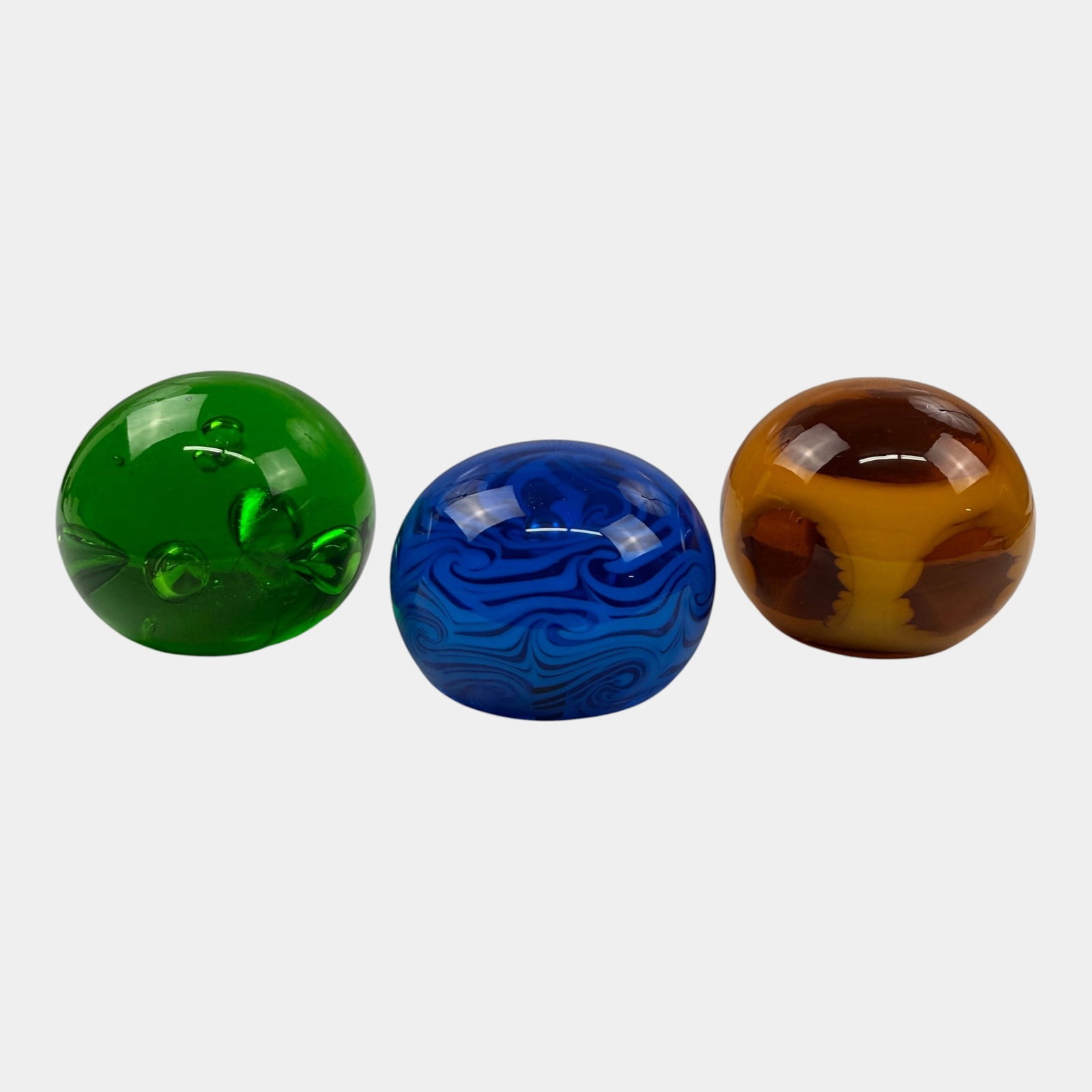 Terry Crider Ohio Studio Art Glass Blue Green Amber Cased Swirled Ribbon And Controlled Bubble: Professional, fast, and affordable in house shipping available for all items. For higher resolution images please visit bid.craftedauctions.com Terry Crider Ohio Studio Art Glass Blue Green Amber Case