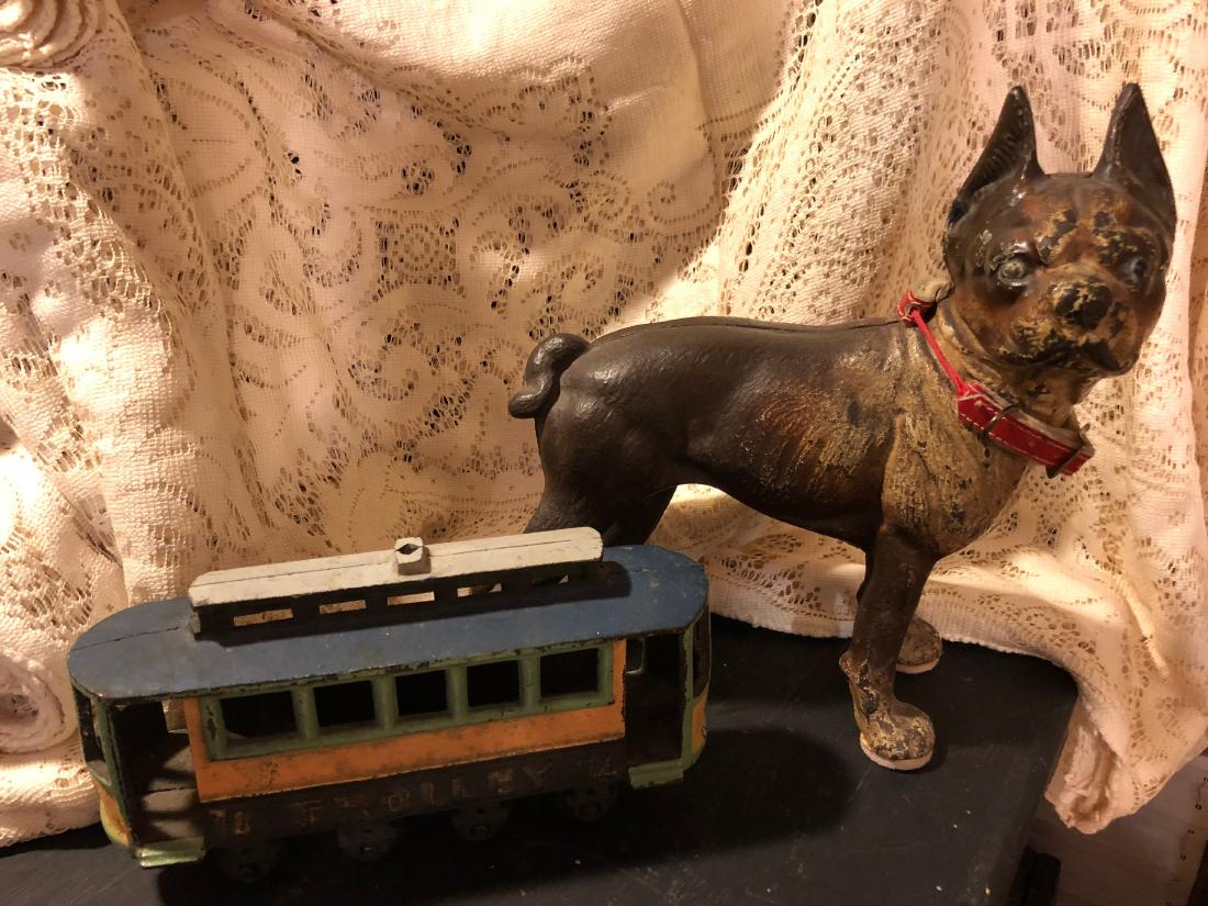 Cast Iron Antique Bull Dog Door Stop & Trolley: Cast Iron Antique Bull Dog Door Stop & Trolley