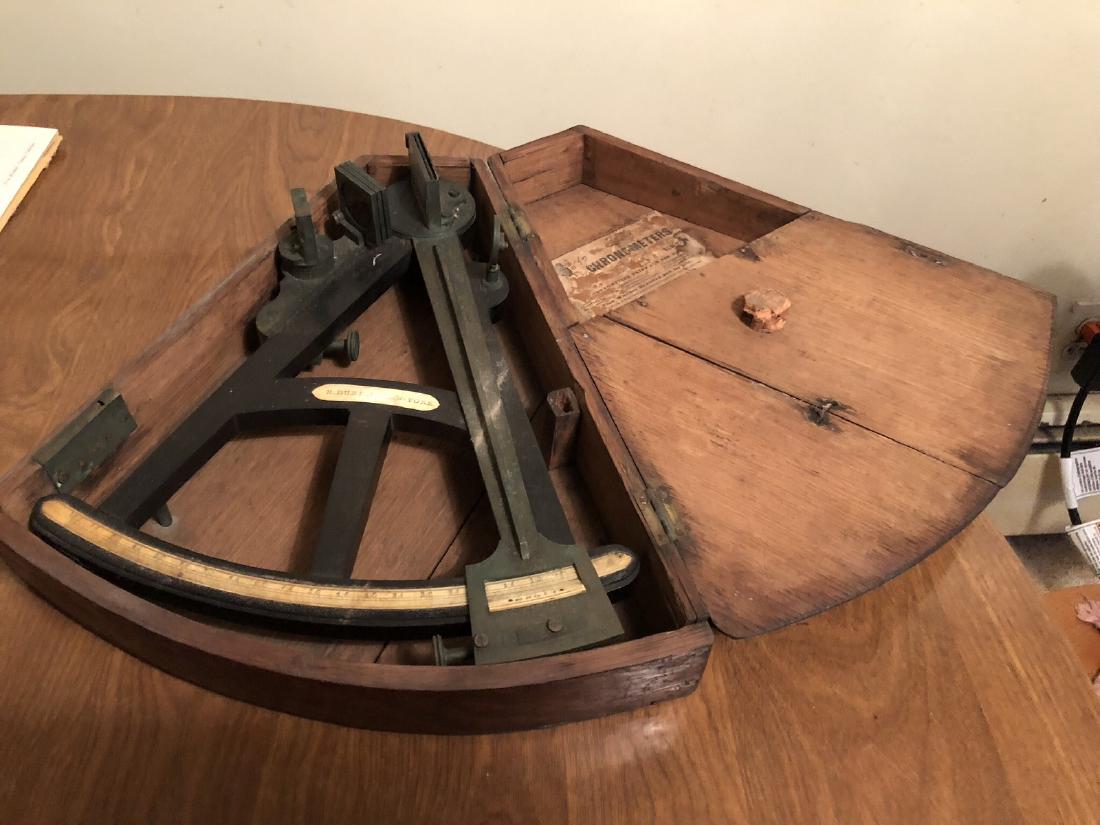 Nautical Sexton in Oak Cased Box (1 of 4)