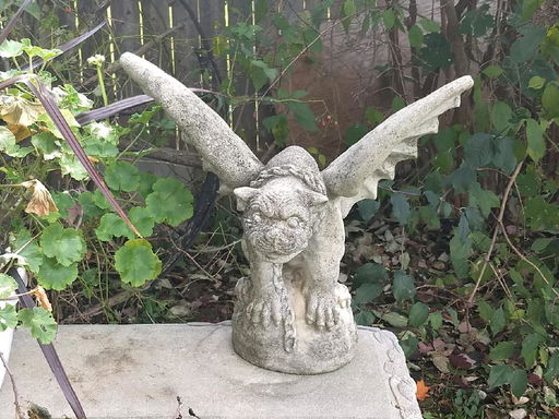 Winged Gargoyle Garden Statue Nov 25 2018 Tim S Inc Auctions