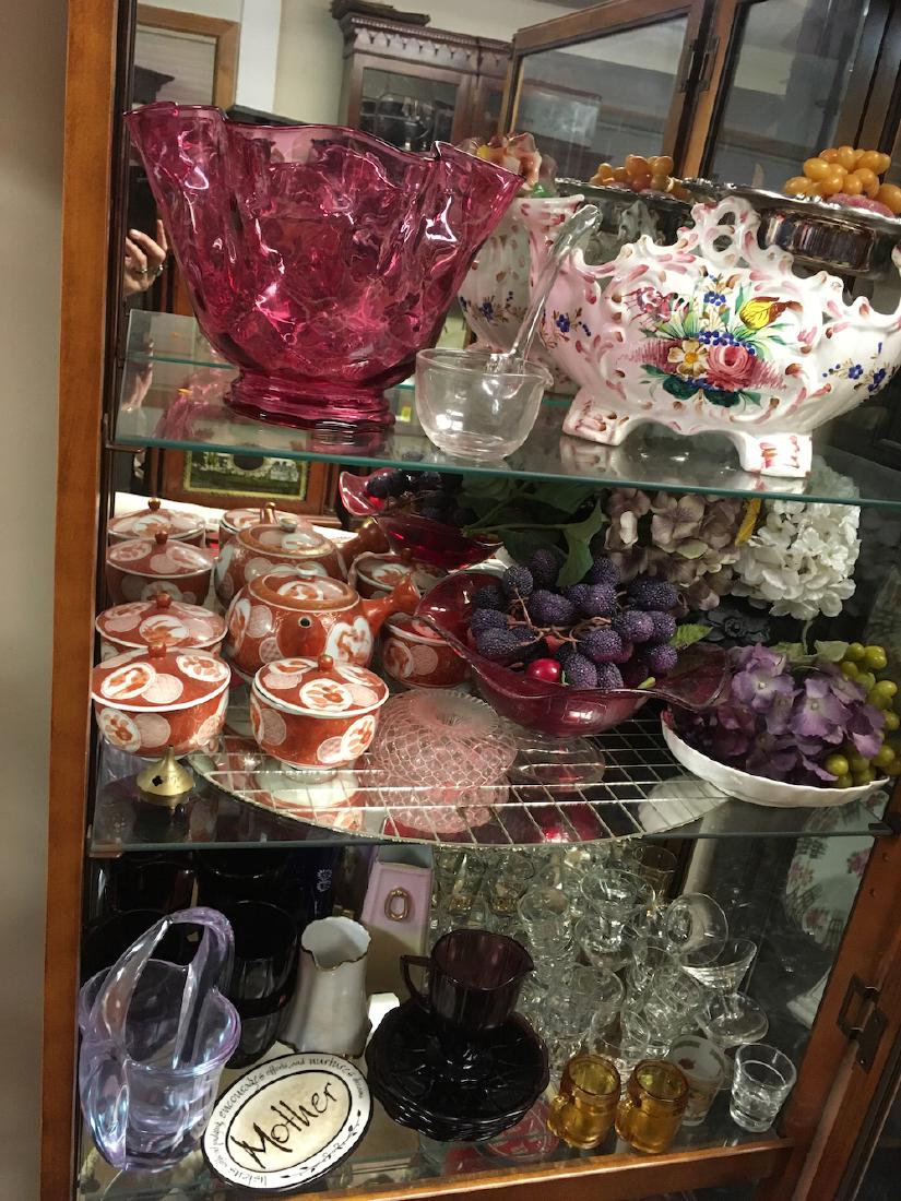 Estate Collectibles Lot (1 of 7)