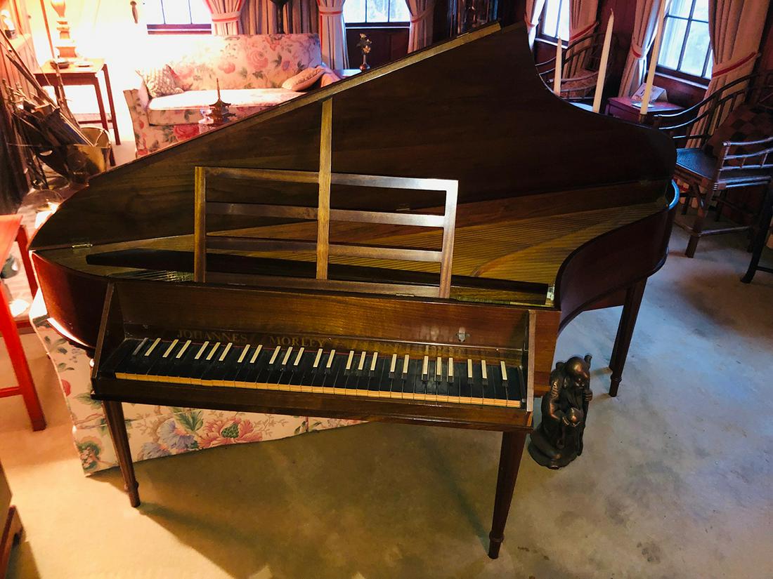 Johannes Morley Londini Fecit Spinet: Johannes Morley Londini Fecit Spinit / Clavicord. pd