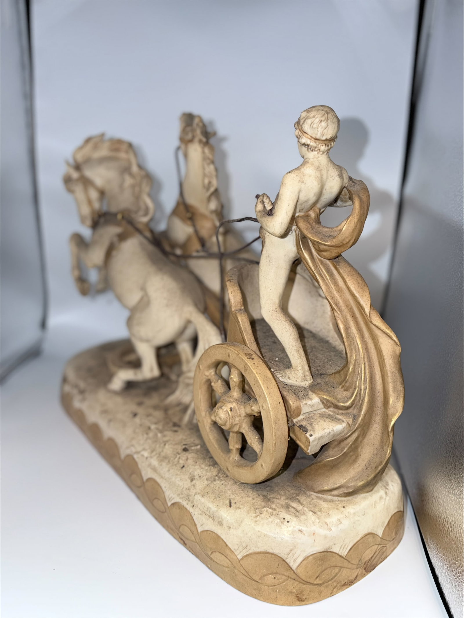 NEED MARKS Porcelain Chariot statue: statue