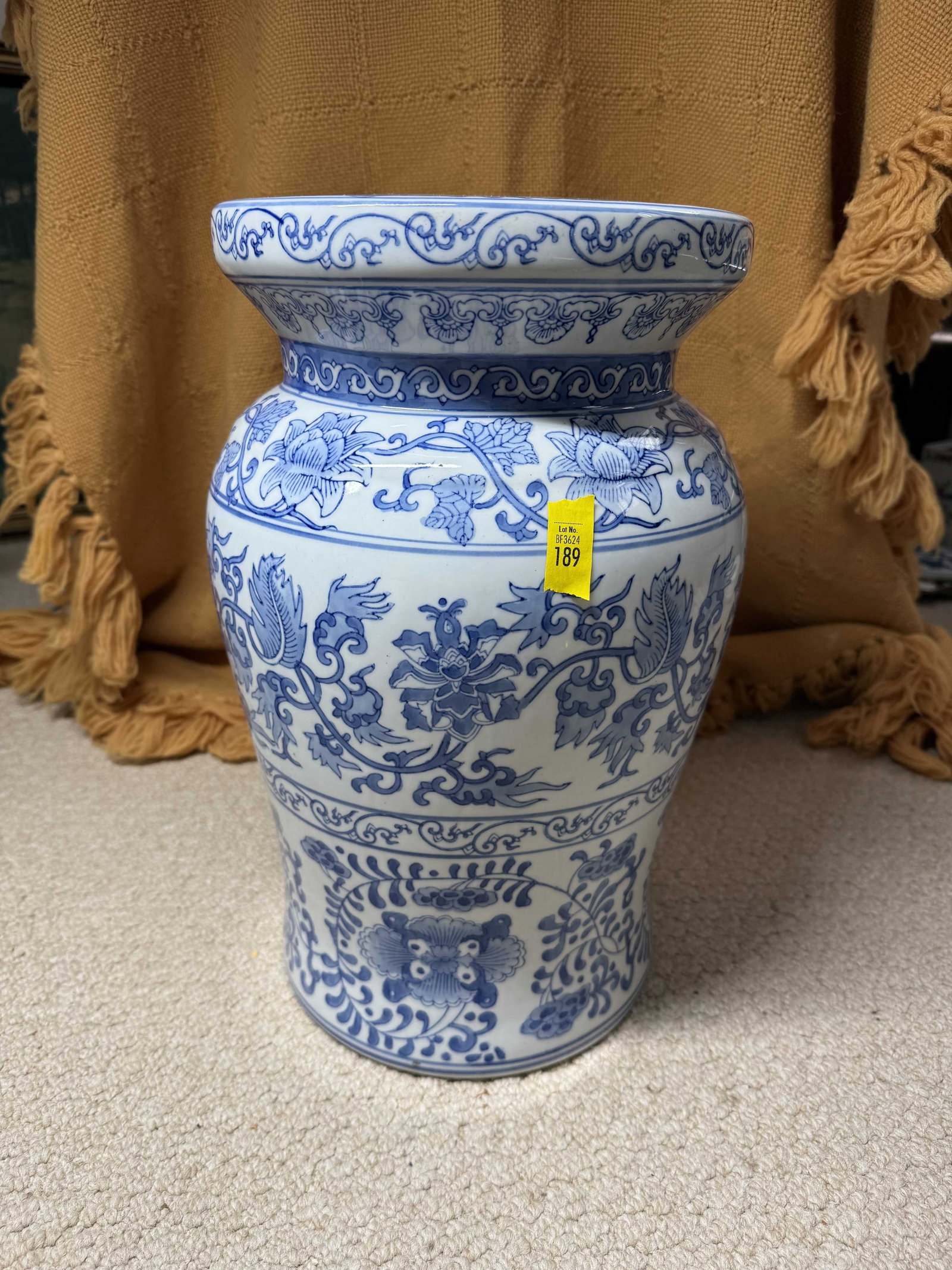 20th C. Chinese Ceramic Stand: 20th C. Chinese Ceramic Stand, in blue and white decoration, wear consistent with age and use.