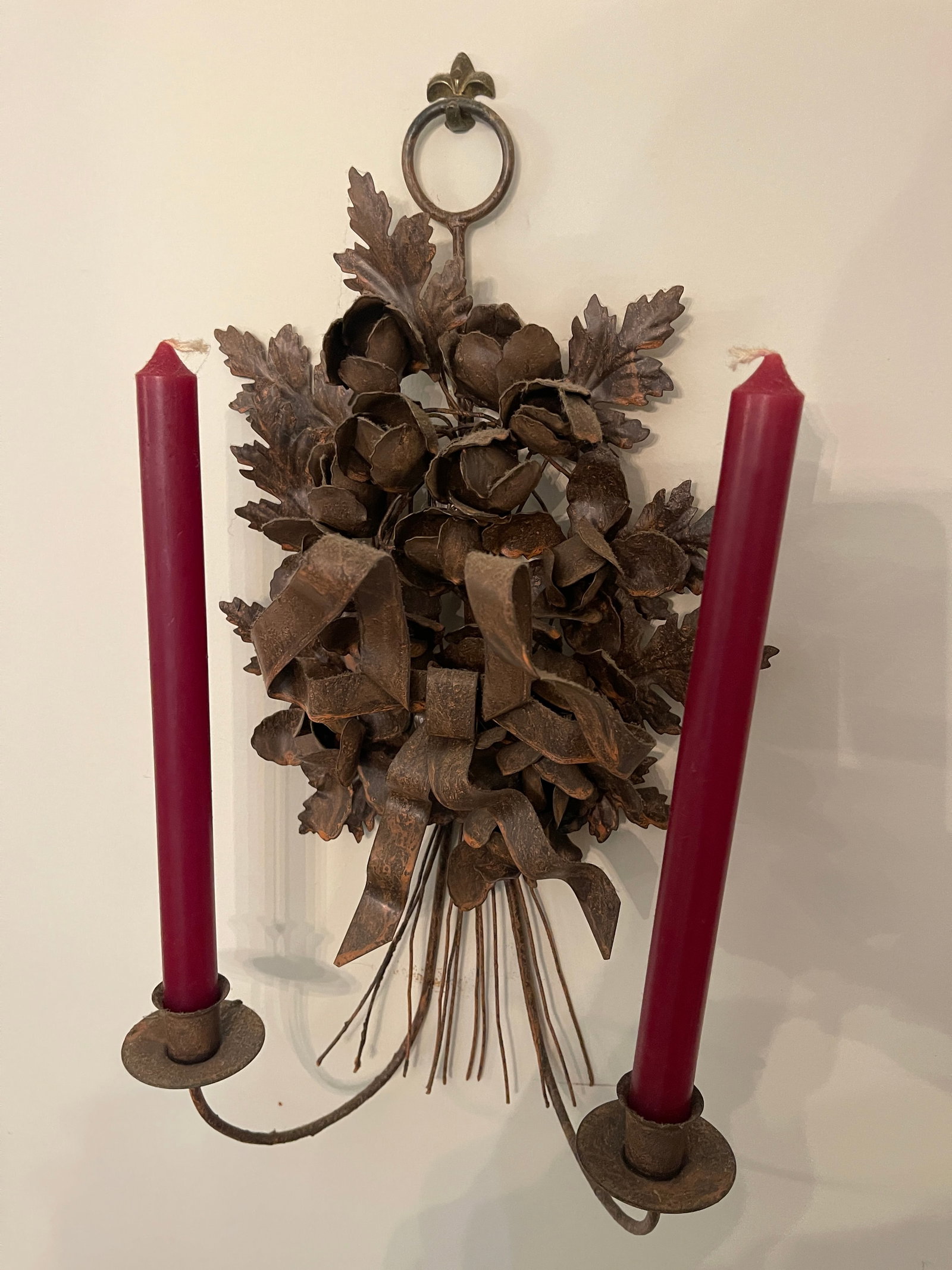 Wall Sconces: descriptionPainting not included