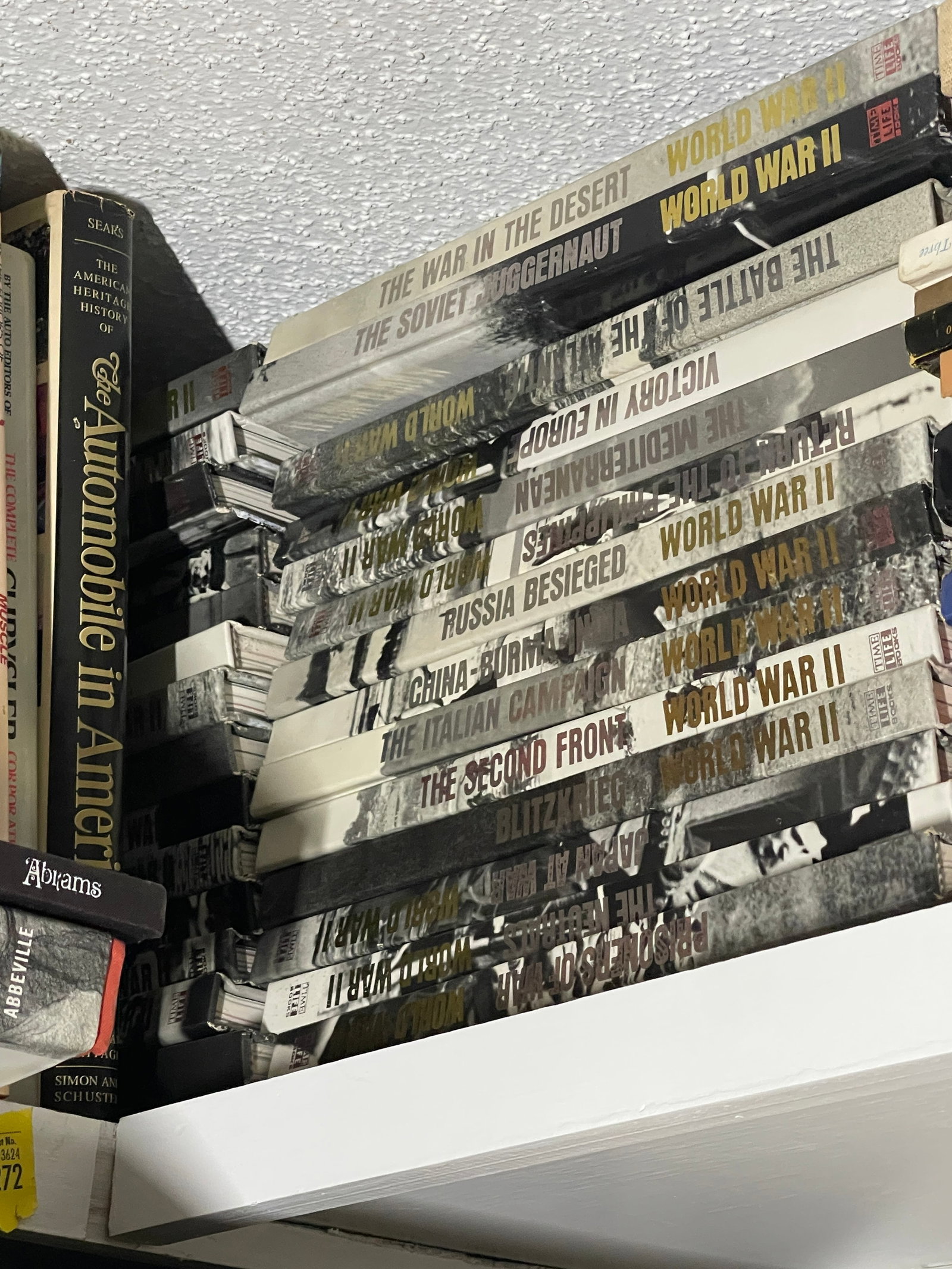 Book Collection - Life World War II Books: description